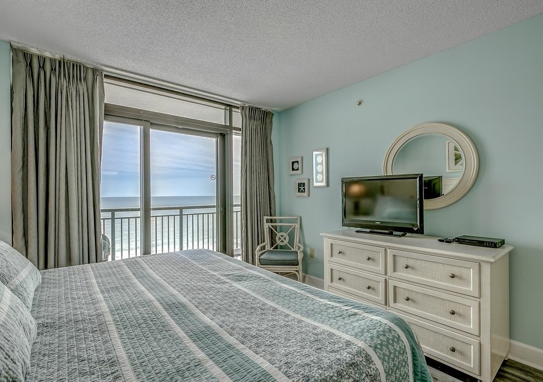 3000 N Ocean Blvd. Property Photo 12