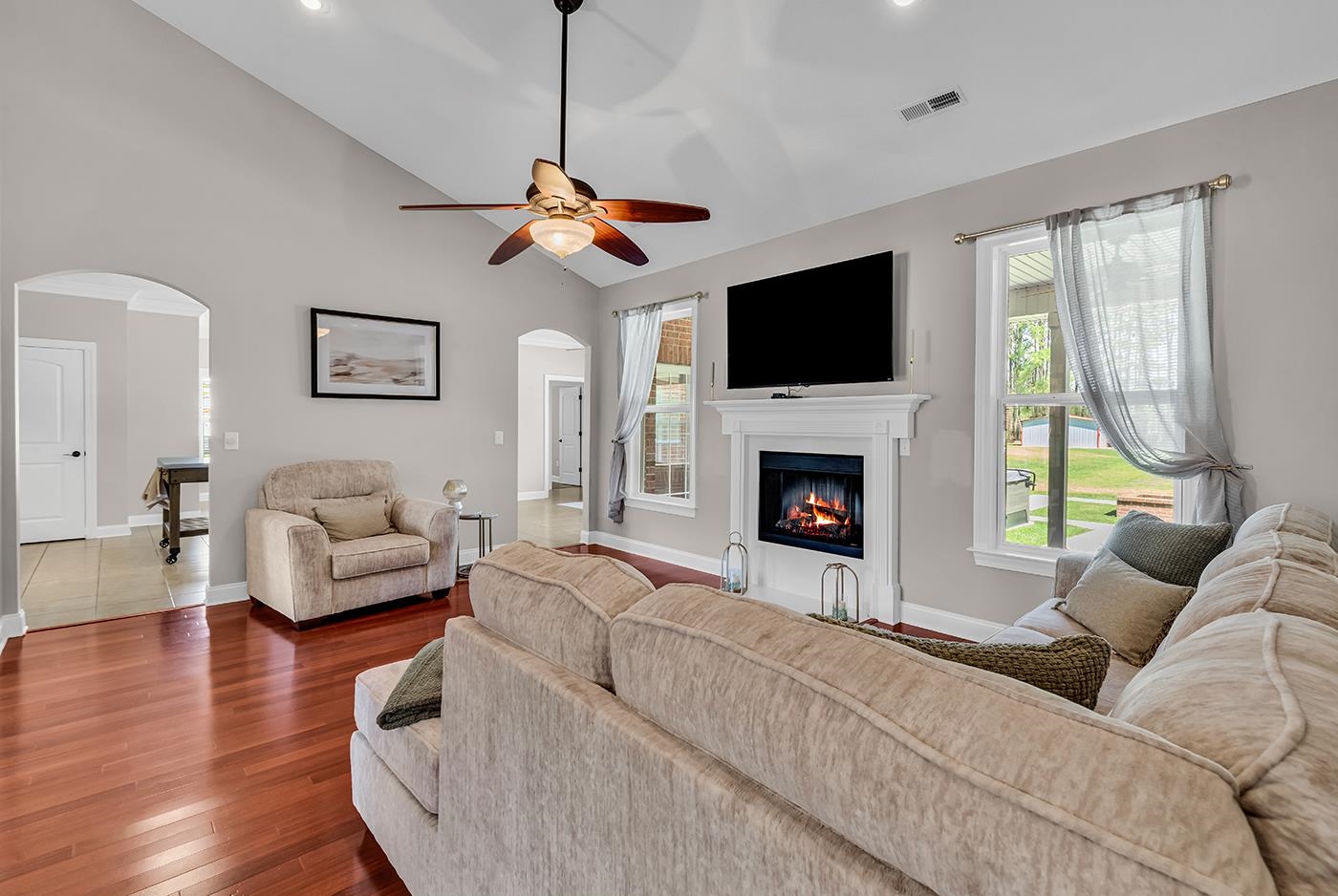 121 Bear Branch Ct. Property Photo 3