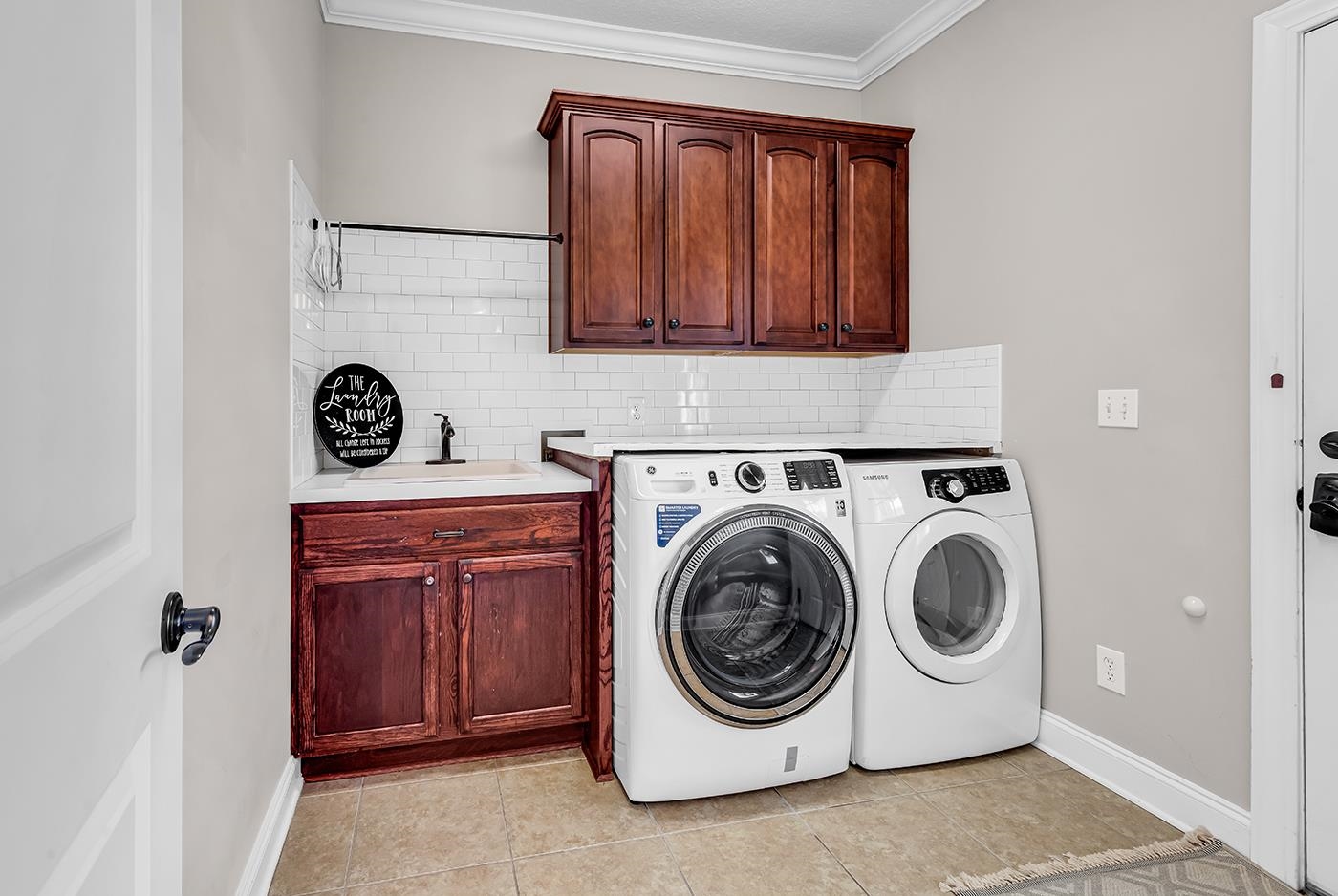 121 Bear Branch Ct. Property Photo 38
