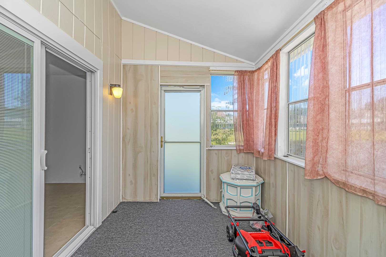 1340 Turkey Ridge Rd. Property Photo 23