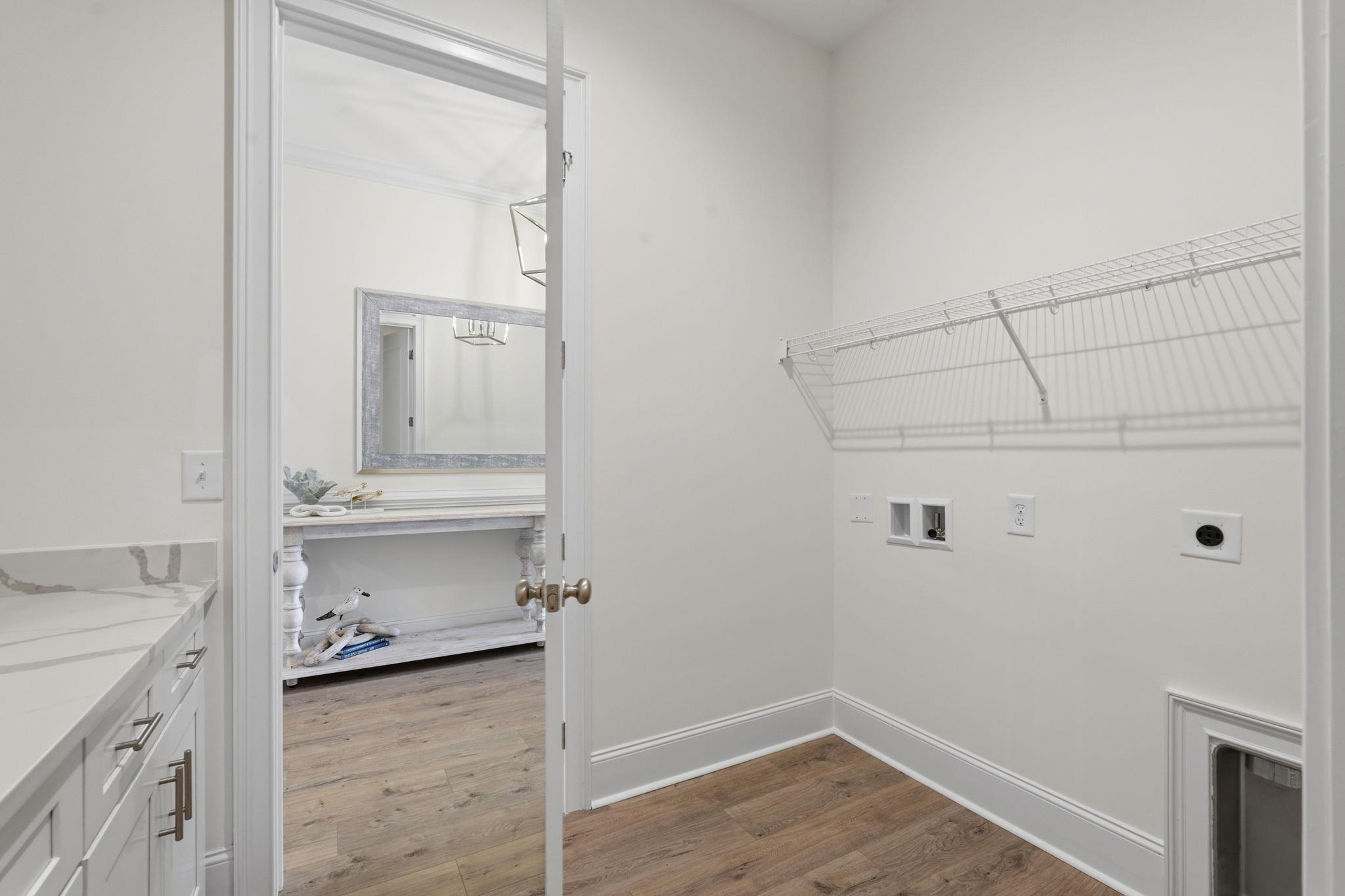 269 Waterfall Circle Property Photo 11