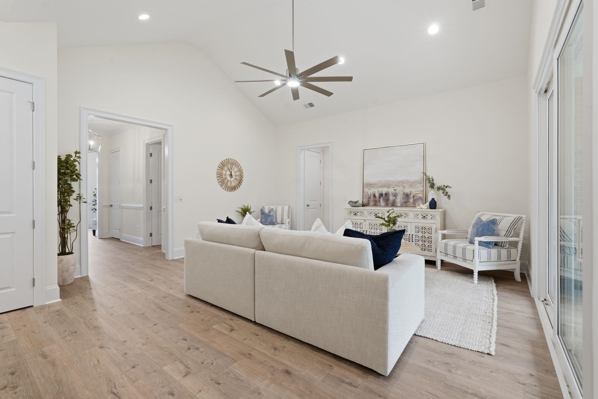 269 Waterfall Circle Property Photo 14