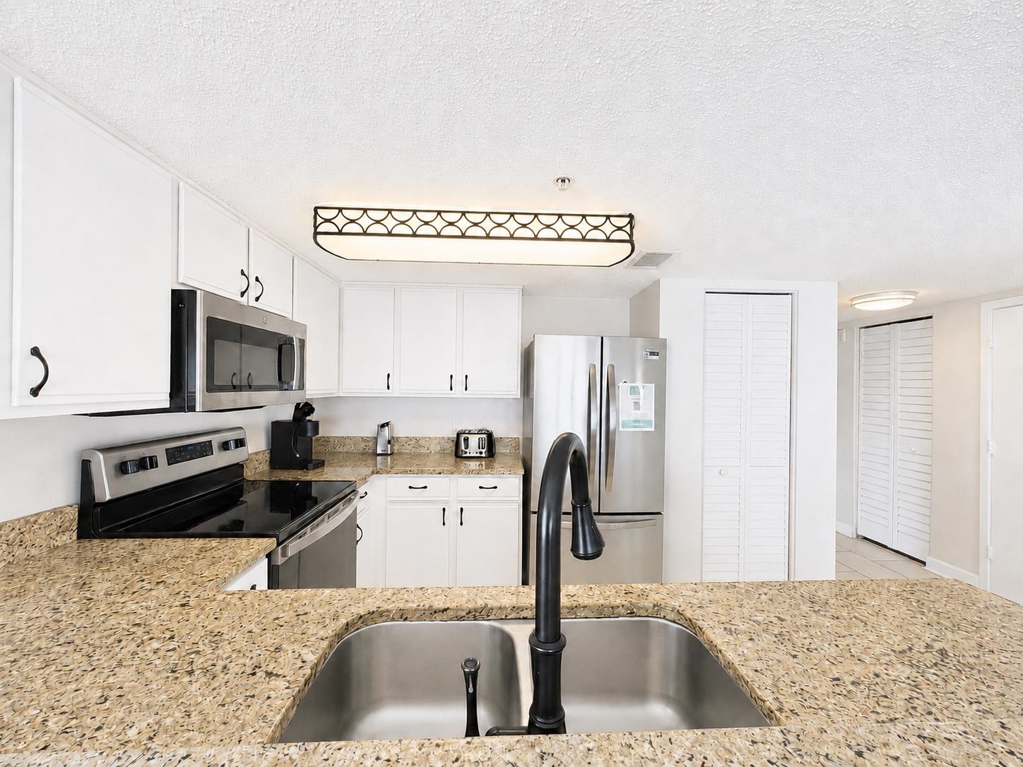 501 S Ocean Blvd. Property Photo 6