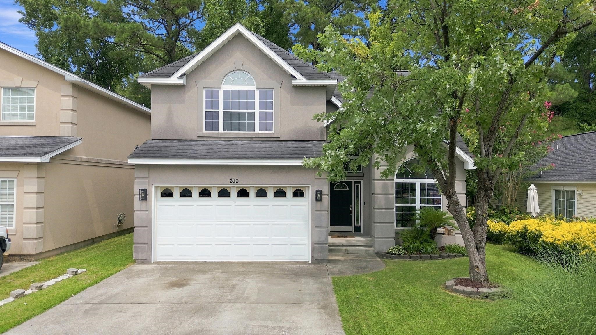 810 Brenda Pl.