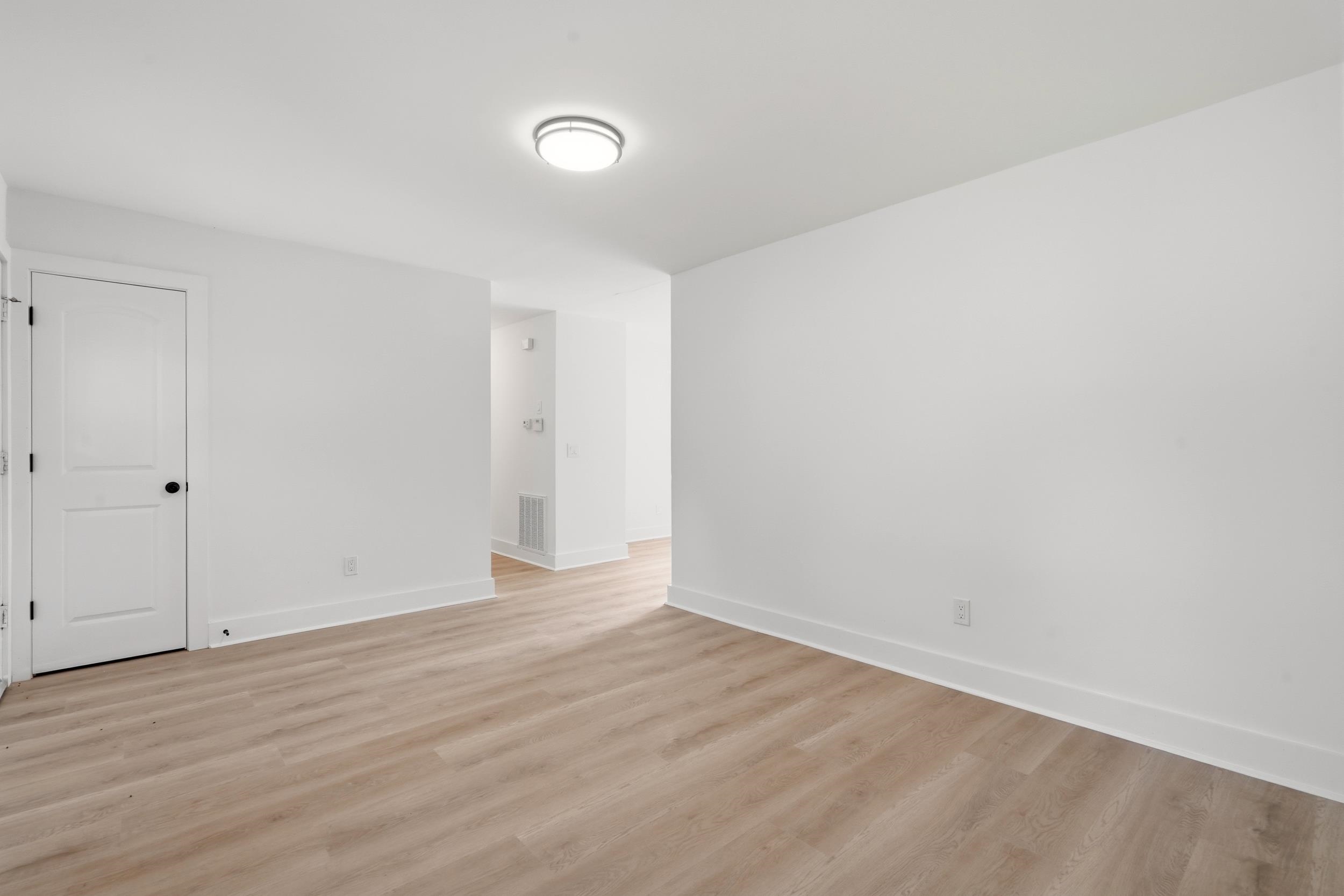 106 Fladger St. Property Photo 11