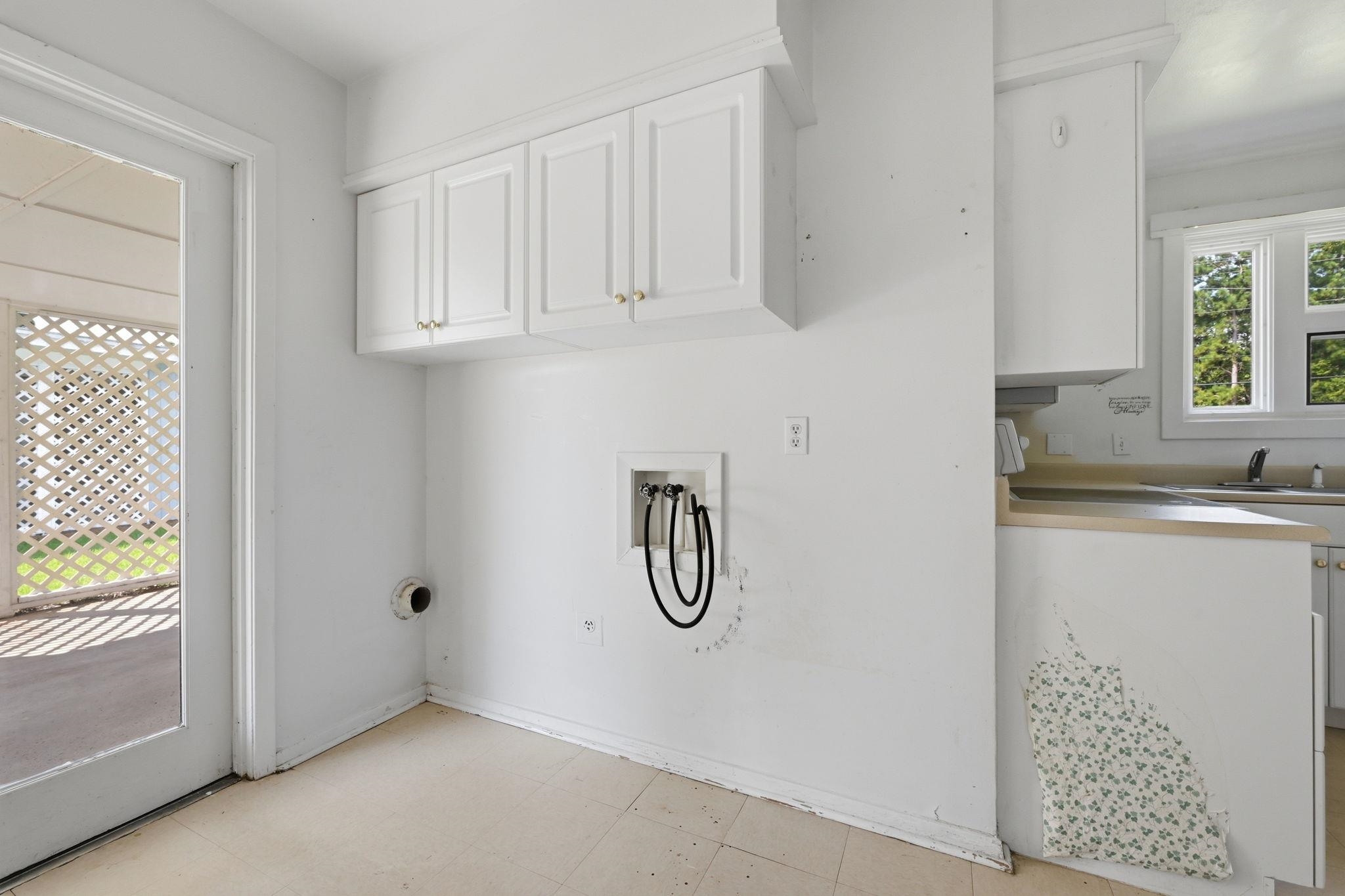 3841 Spruce Dr. Property Photo 13