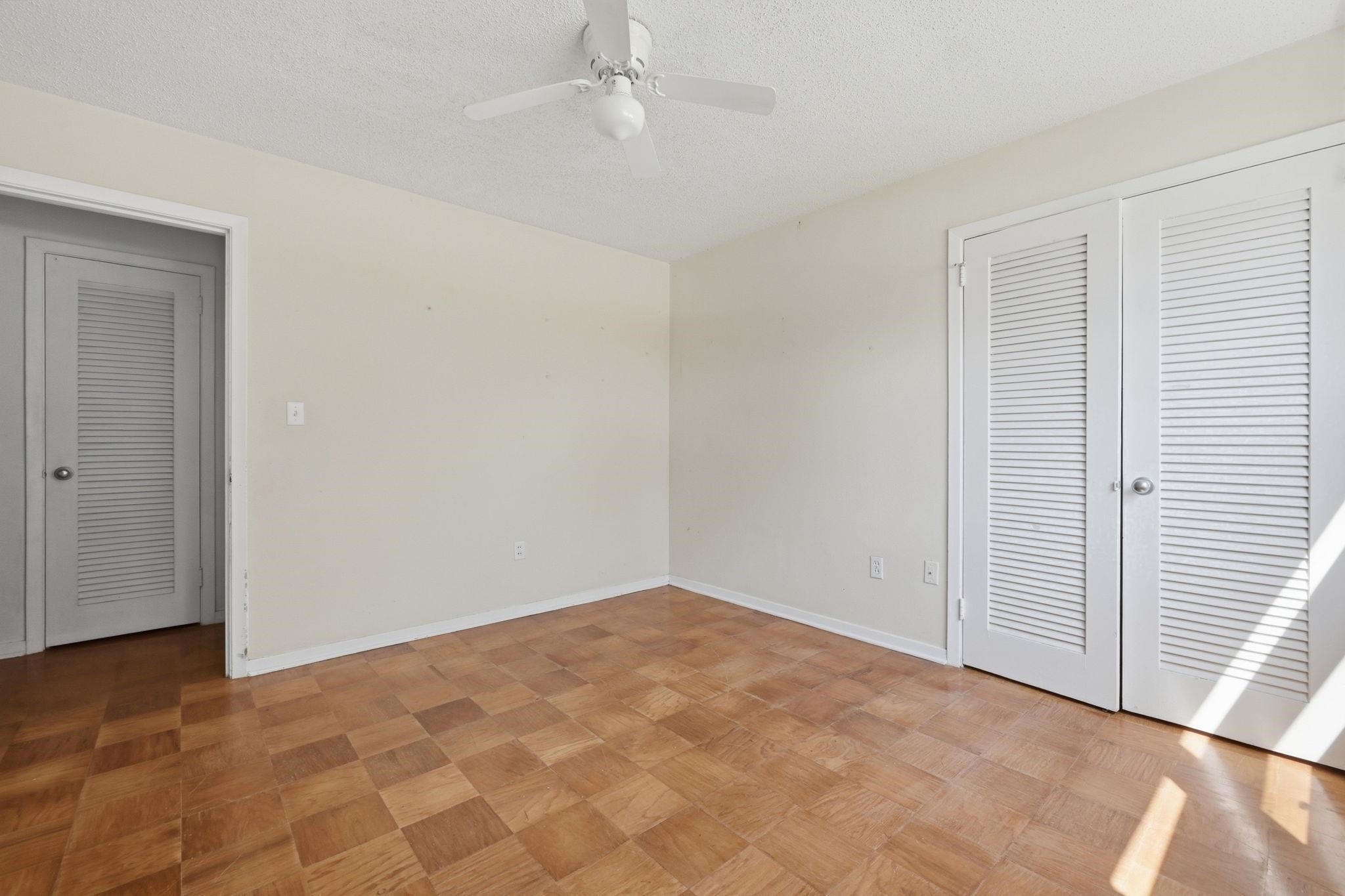 3841 Spruce Dr. Property Photo 21