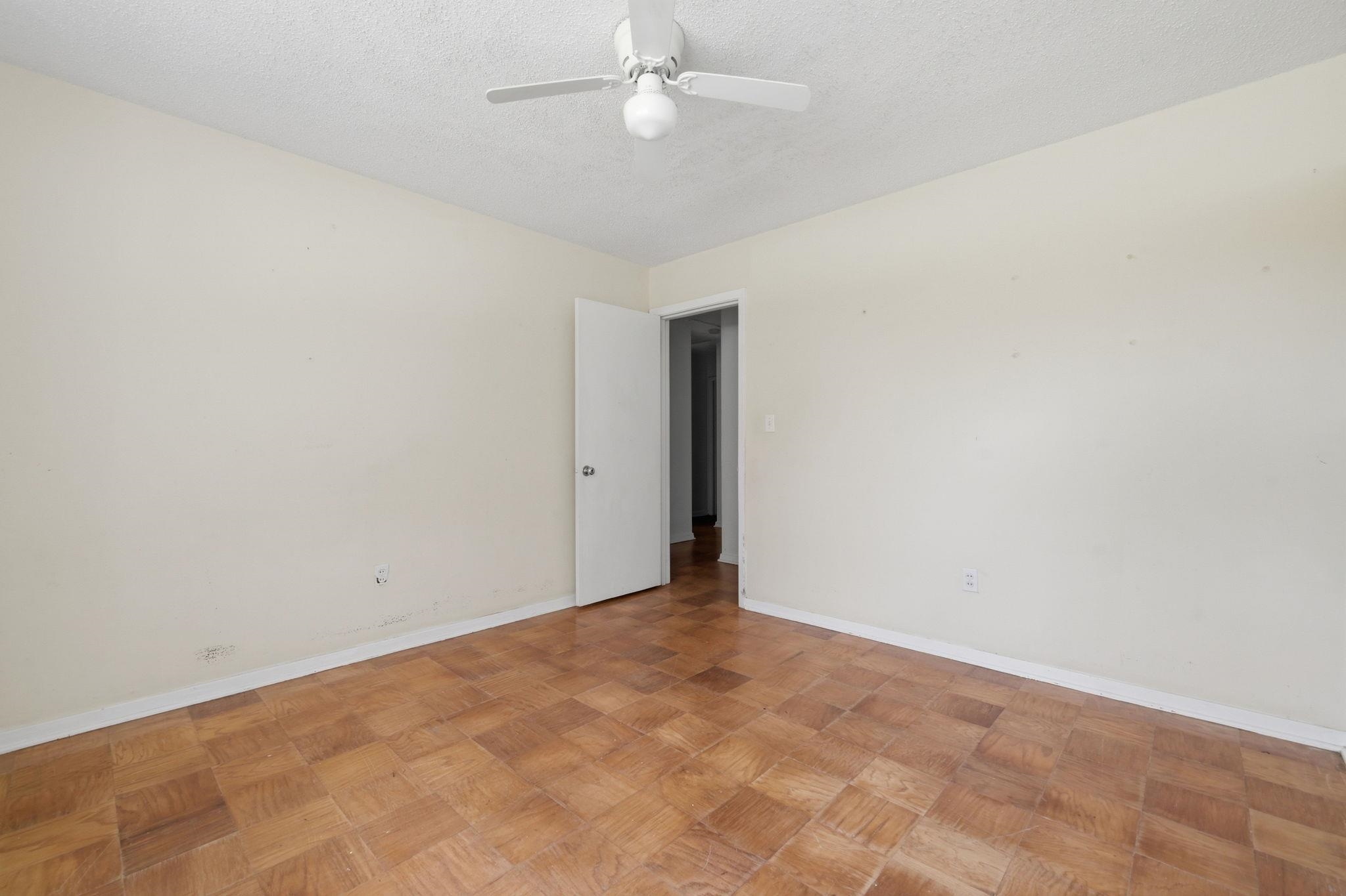 3841 Spruce Dr. Property Photo 22