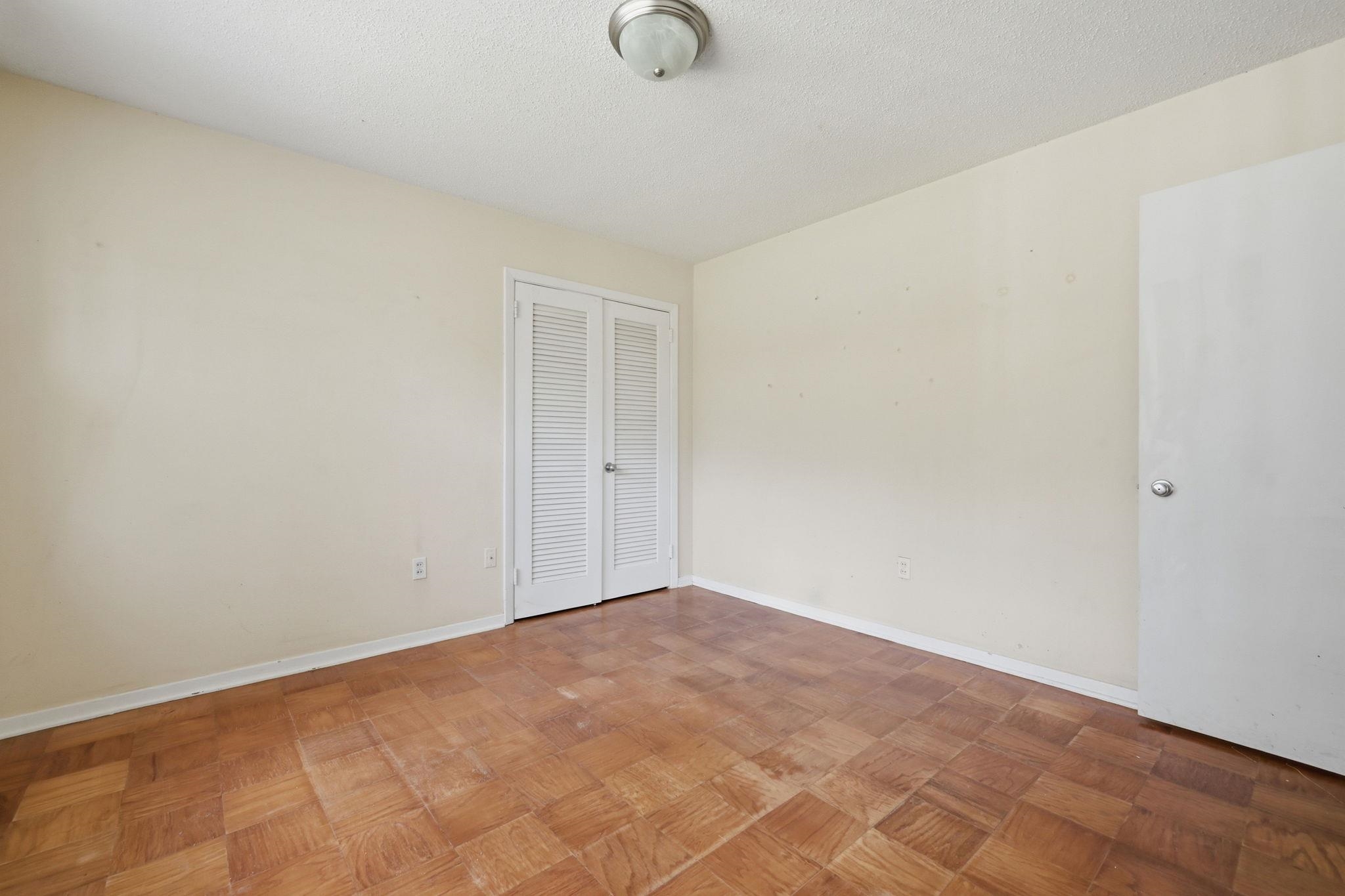 3841 Spruce Dr. Property Photo 23