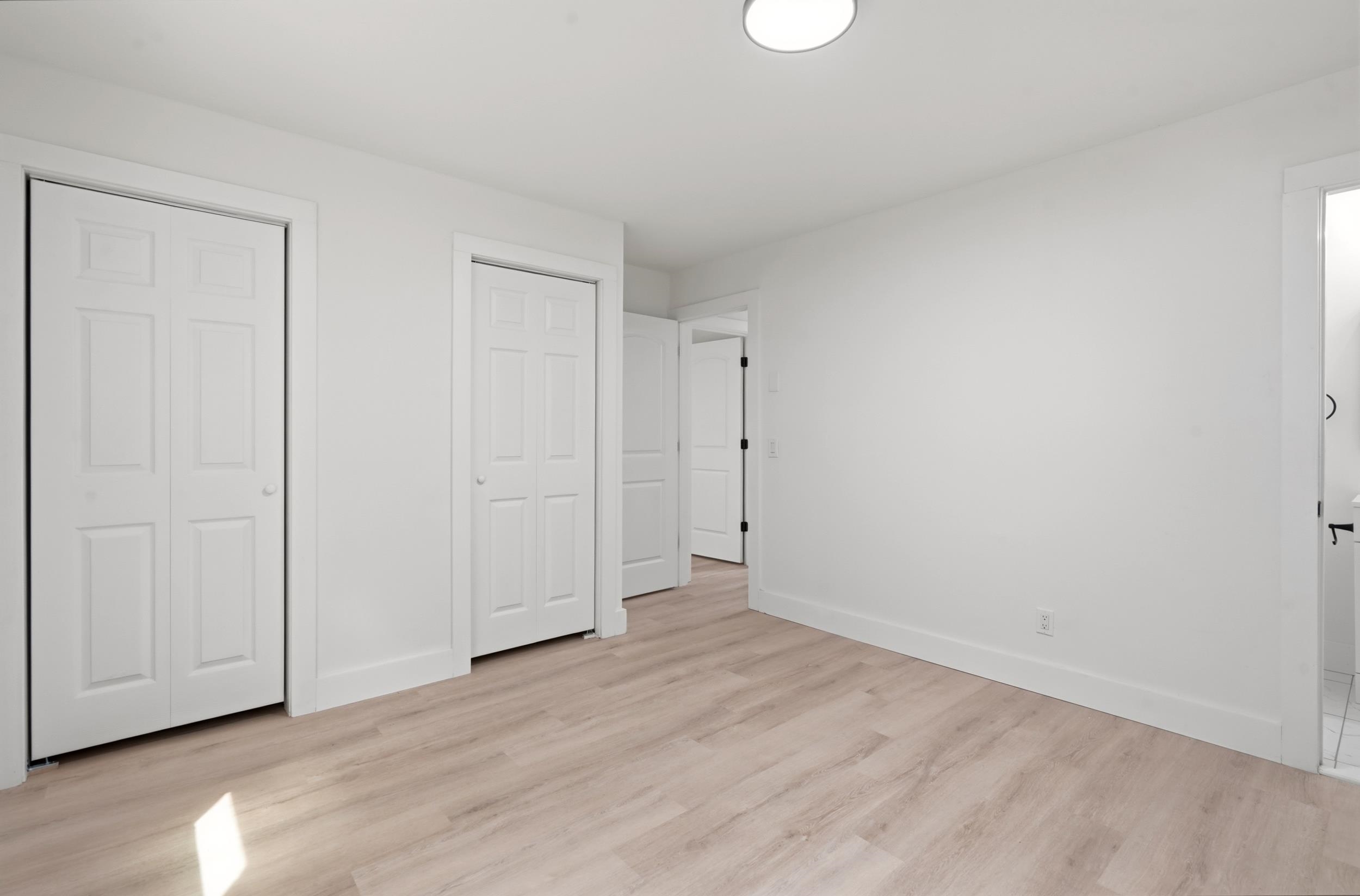 200 E Pickens St. Property Photo 21