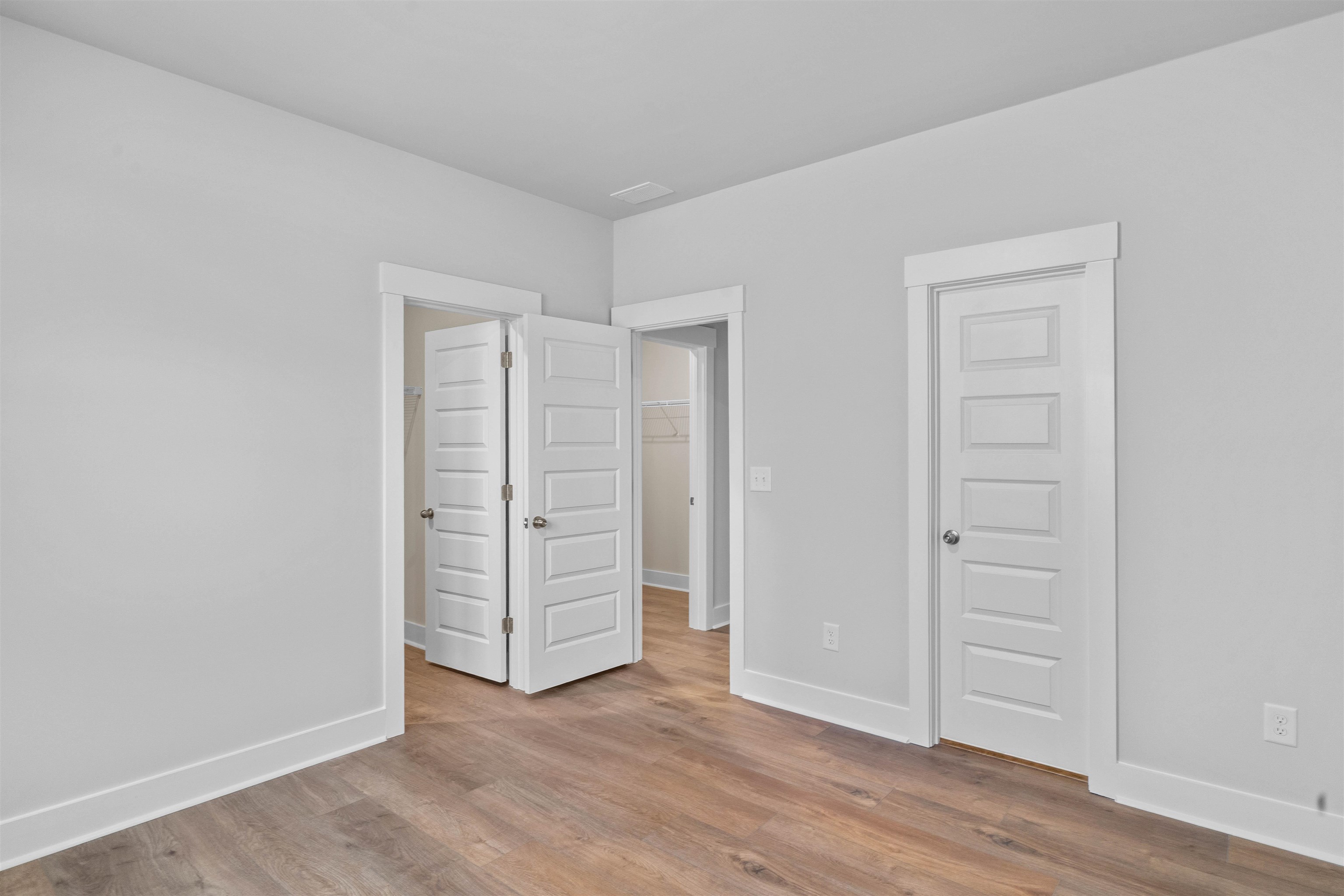 203 Atlantic Breeze St. Property Photo 14