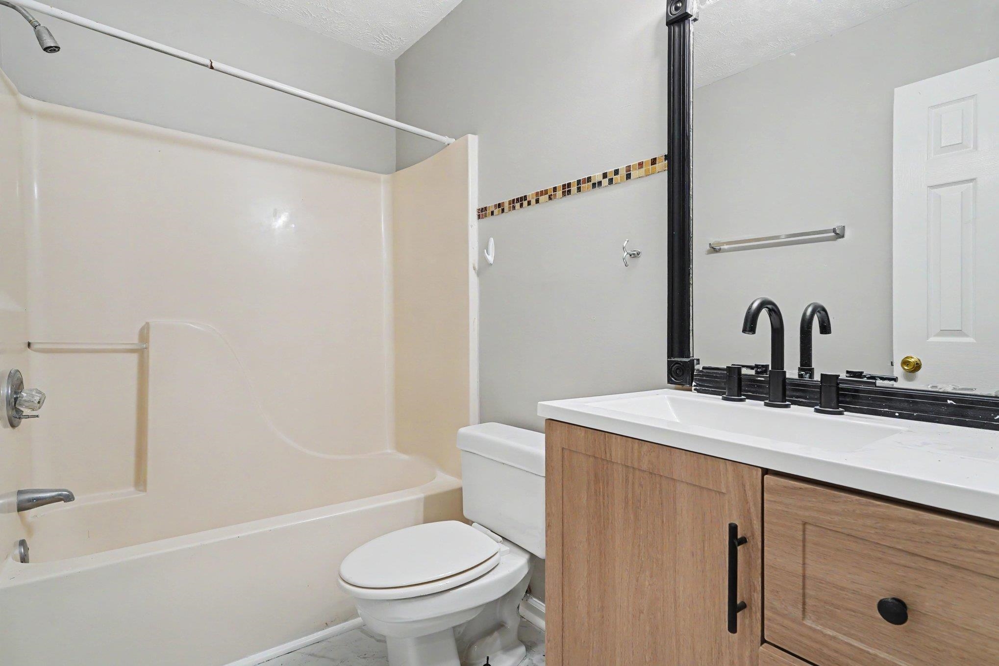 537 White River Dr. Property Photo 21