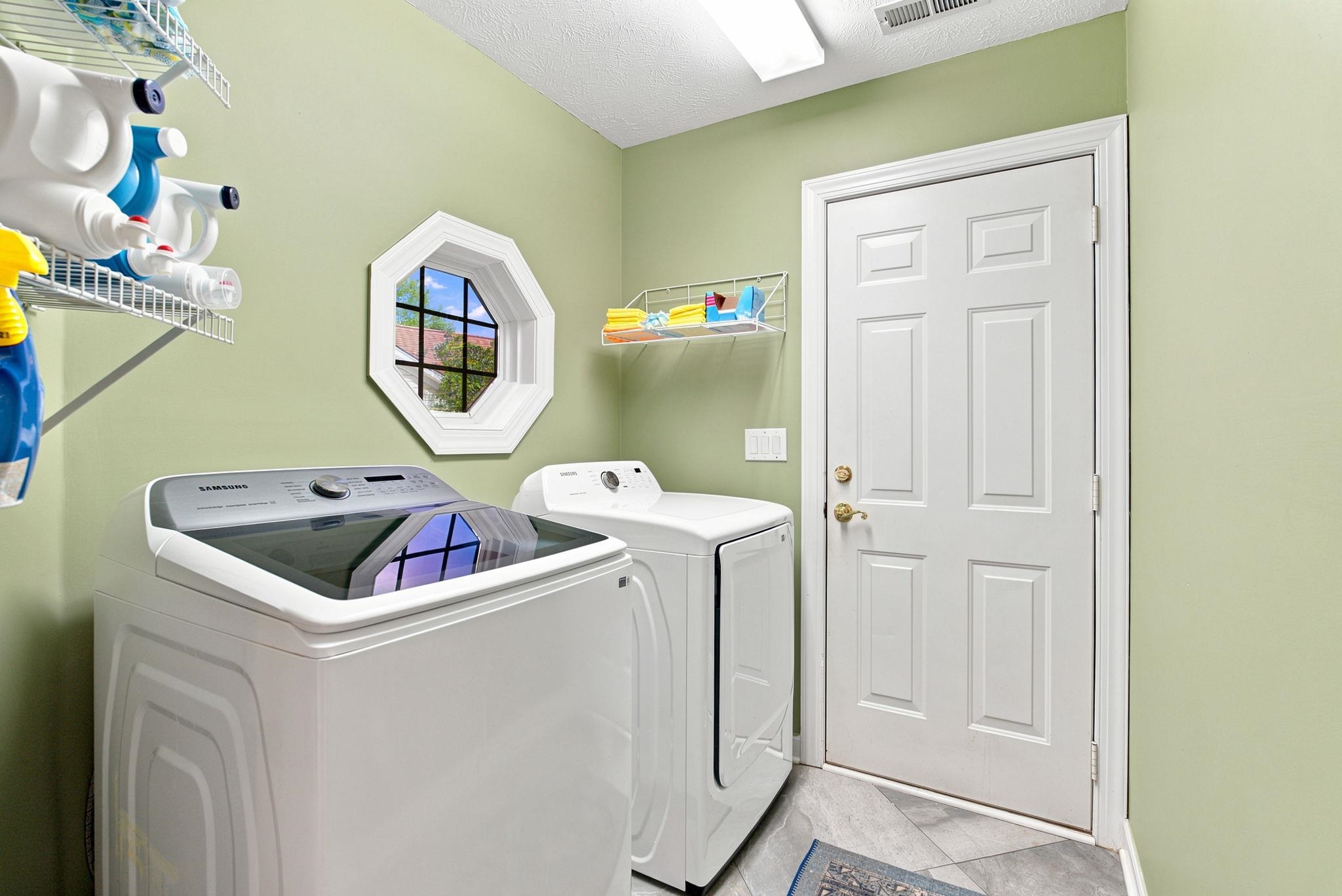 4446 Tralee Pl. Property Photo 46