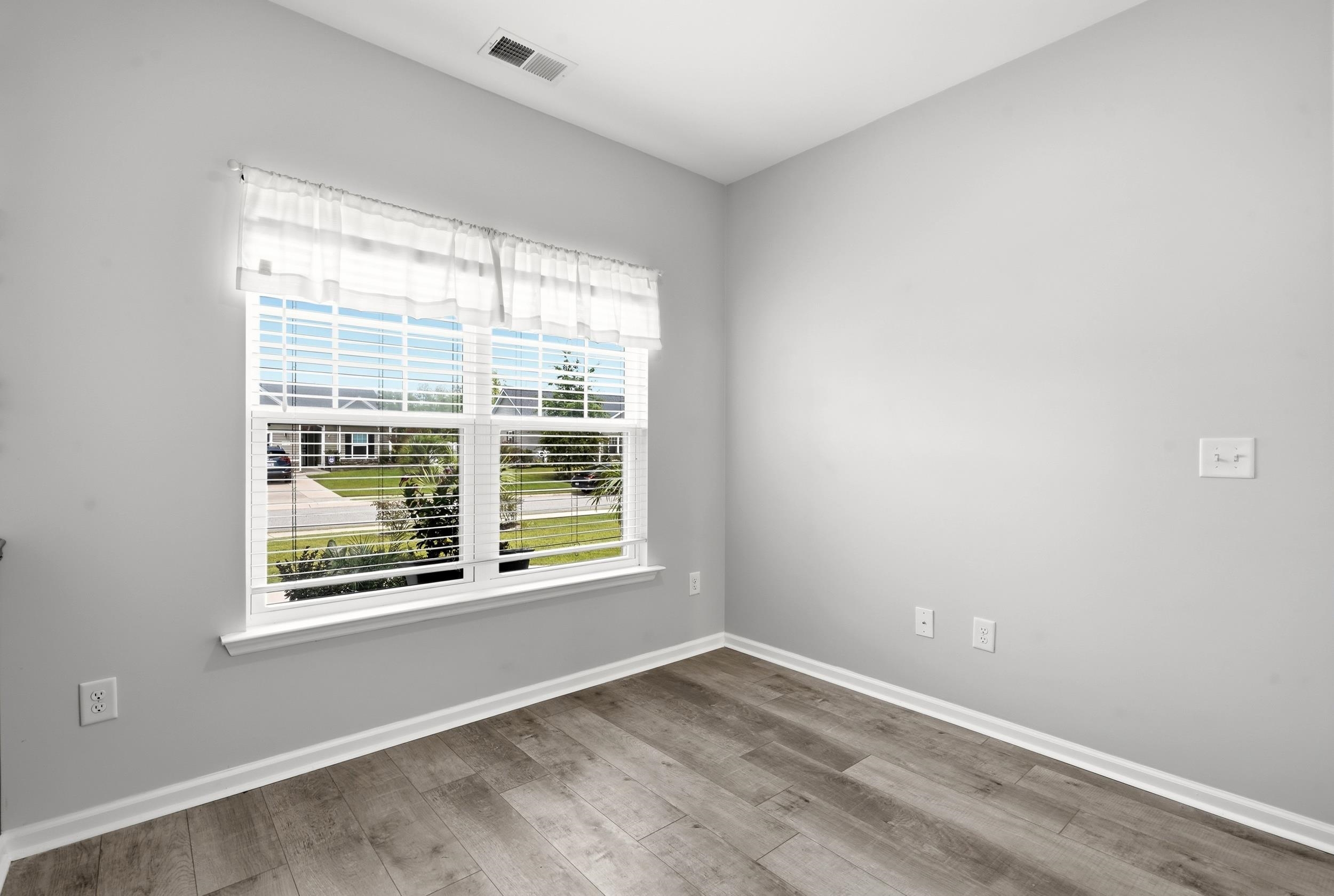 154 Springtide Dr. Property Photo 25