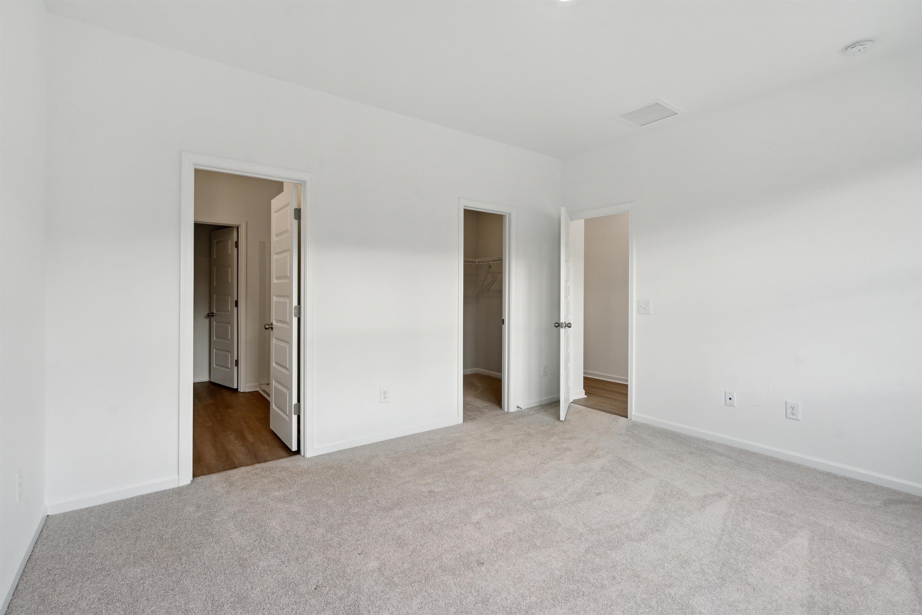 333 Deer Ridge Way Property Photo 7