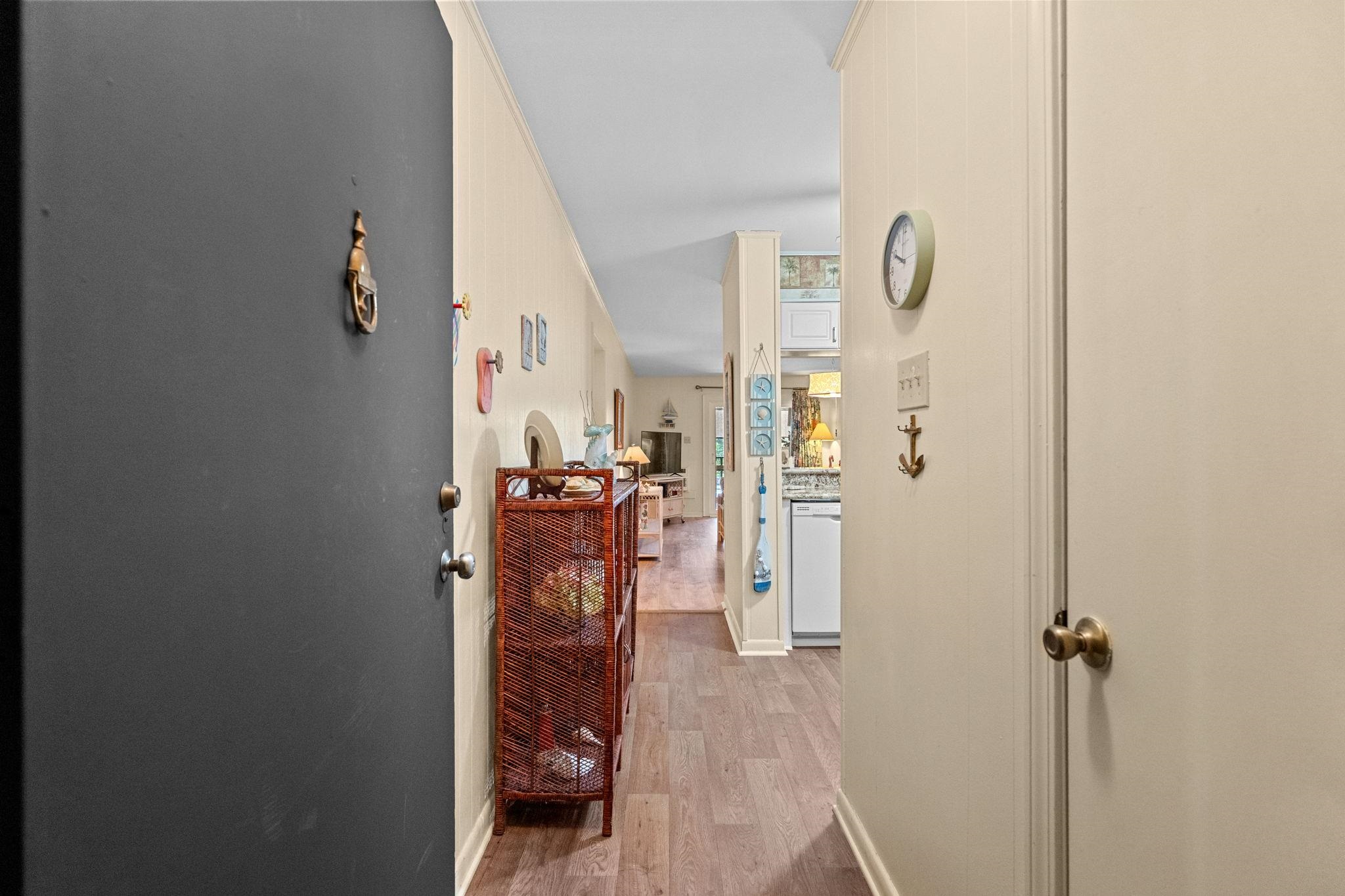 9501 Shore Dr. Property Photo 7