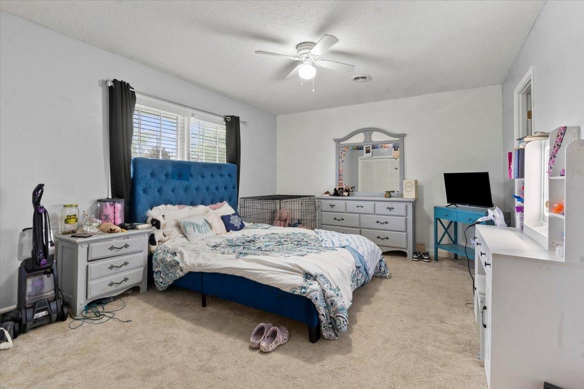 924 Tyler Rd. Property Photo 38