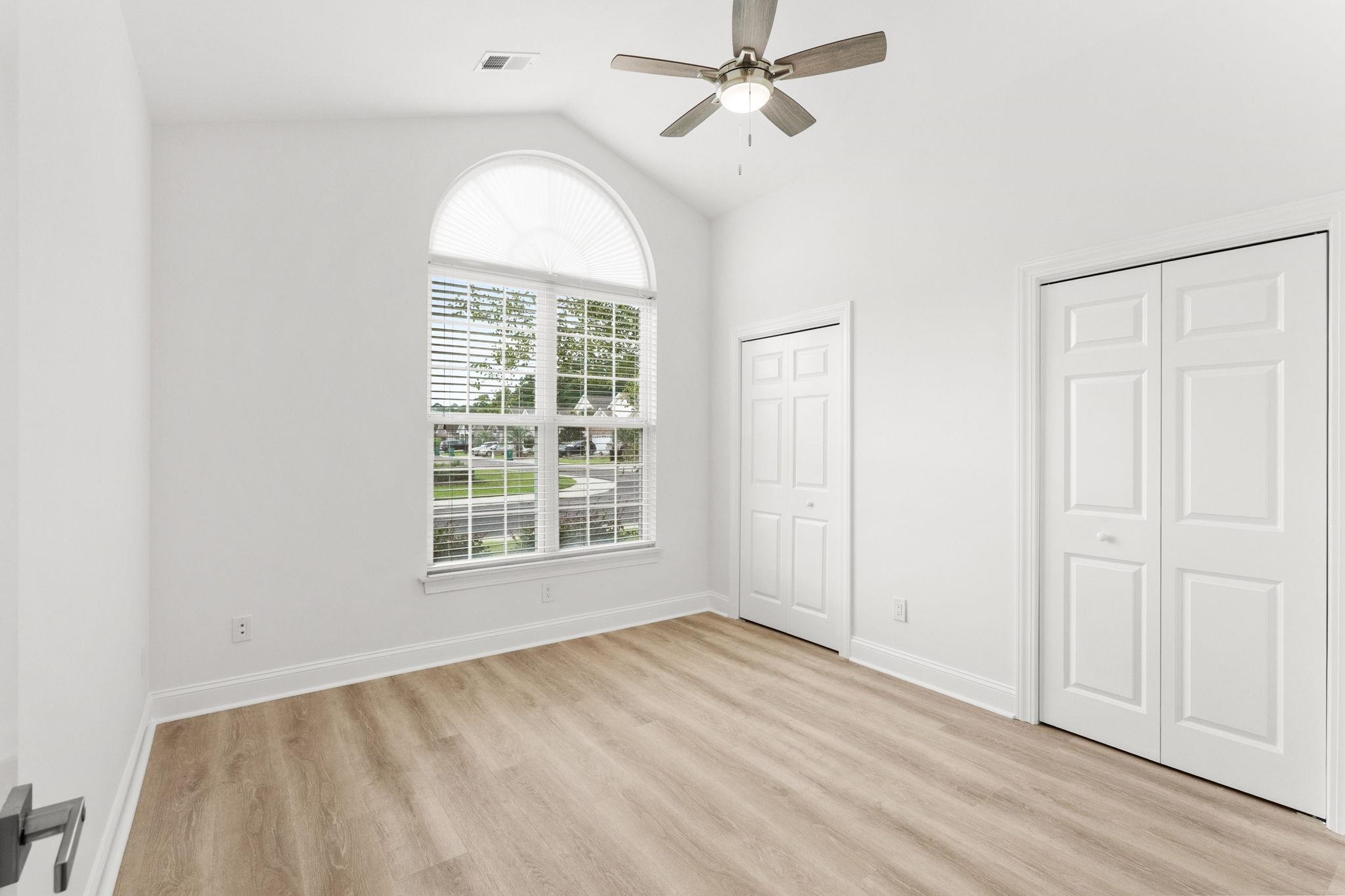 701 Minner Ct. Property Photo 8