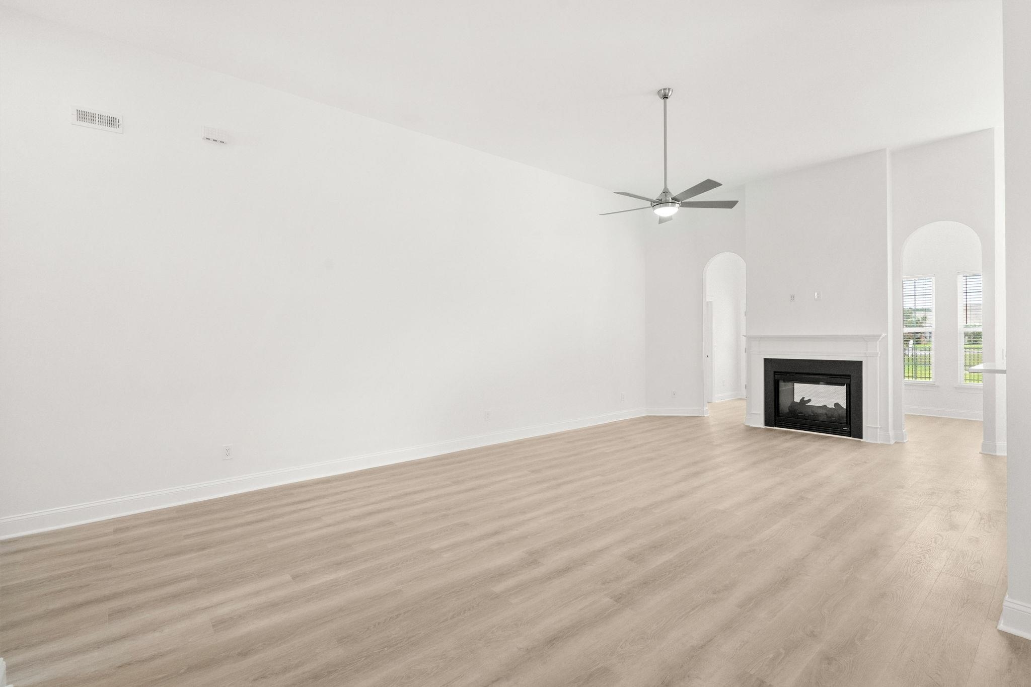 701 Minner Ct. Property Photo 10