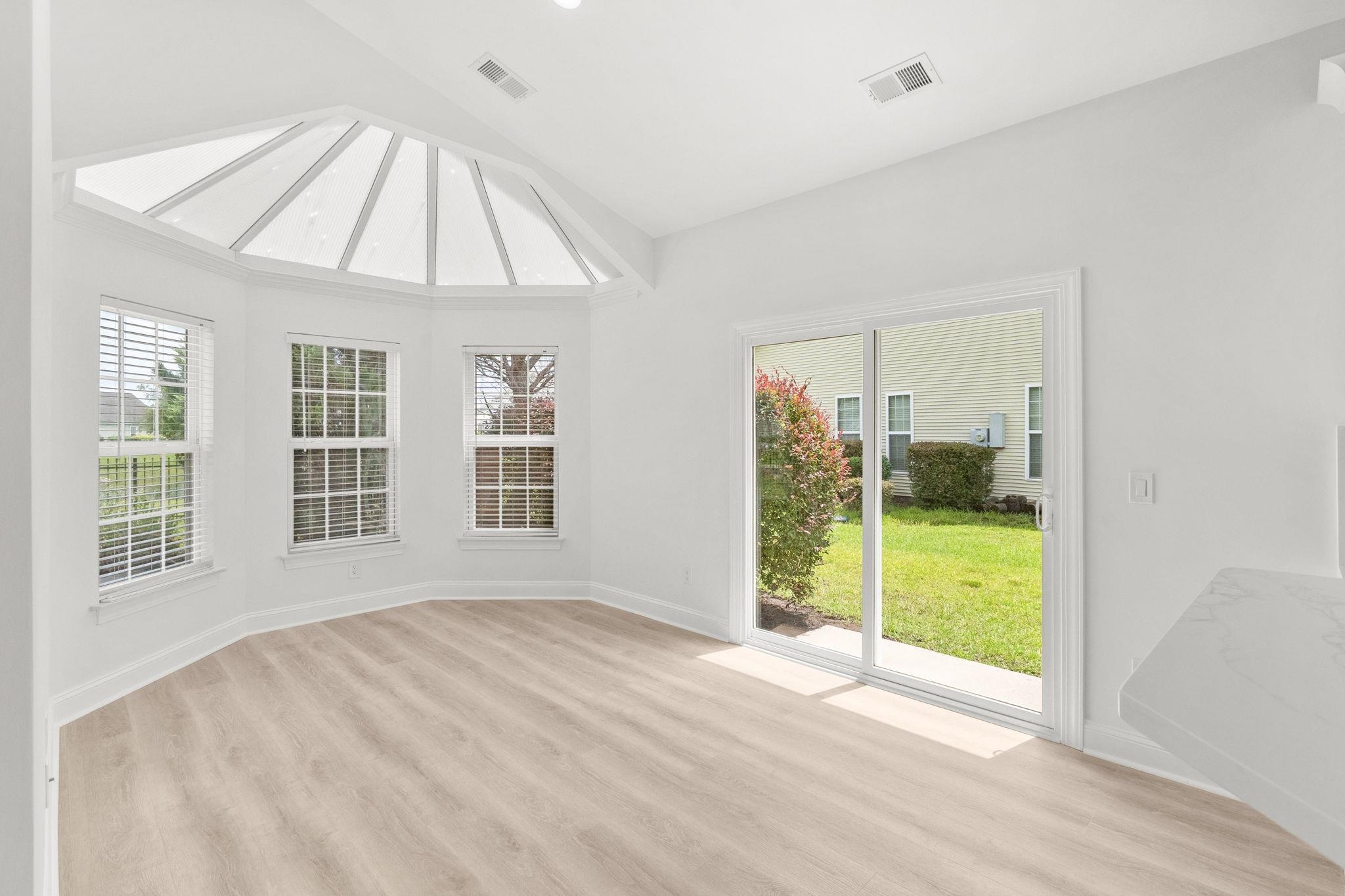 701 Minner Ct. Property Photo 11