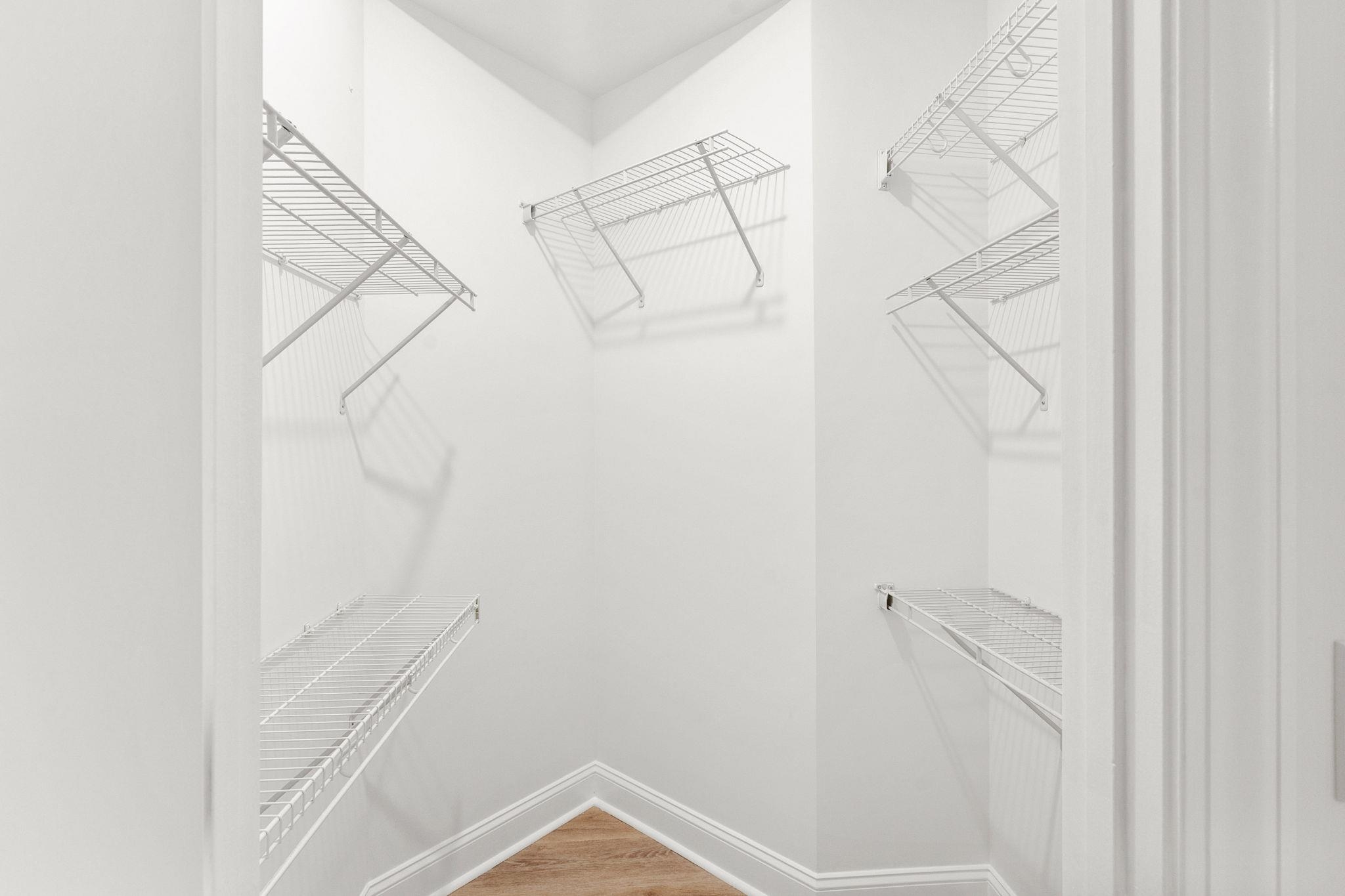 701 Minner Ct. Property Photo 30