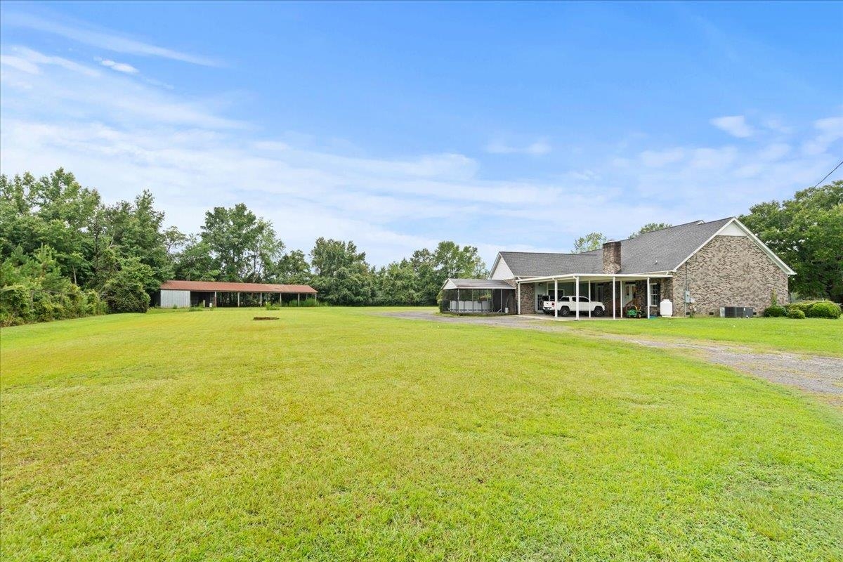 4044 Willow Creek Rd Property Photo 45