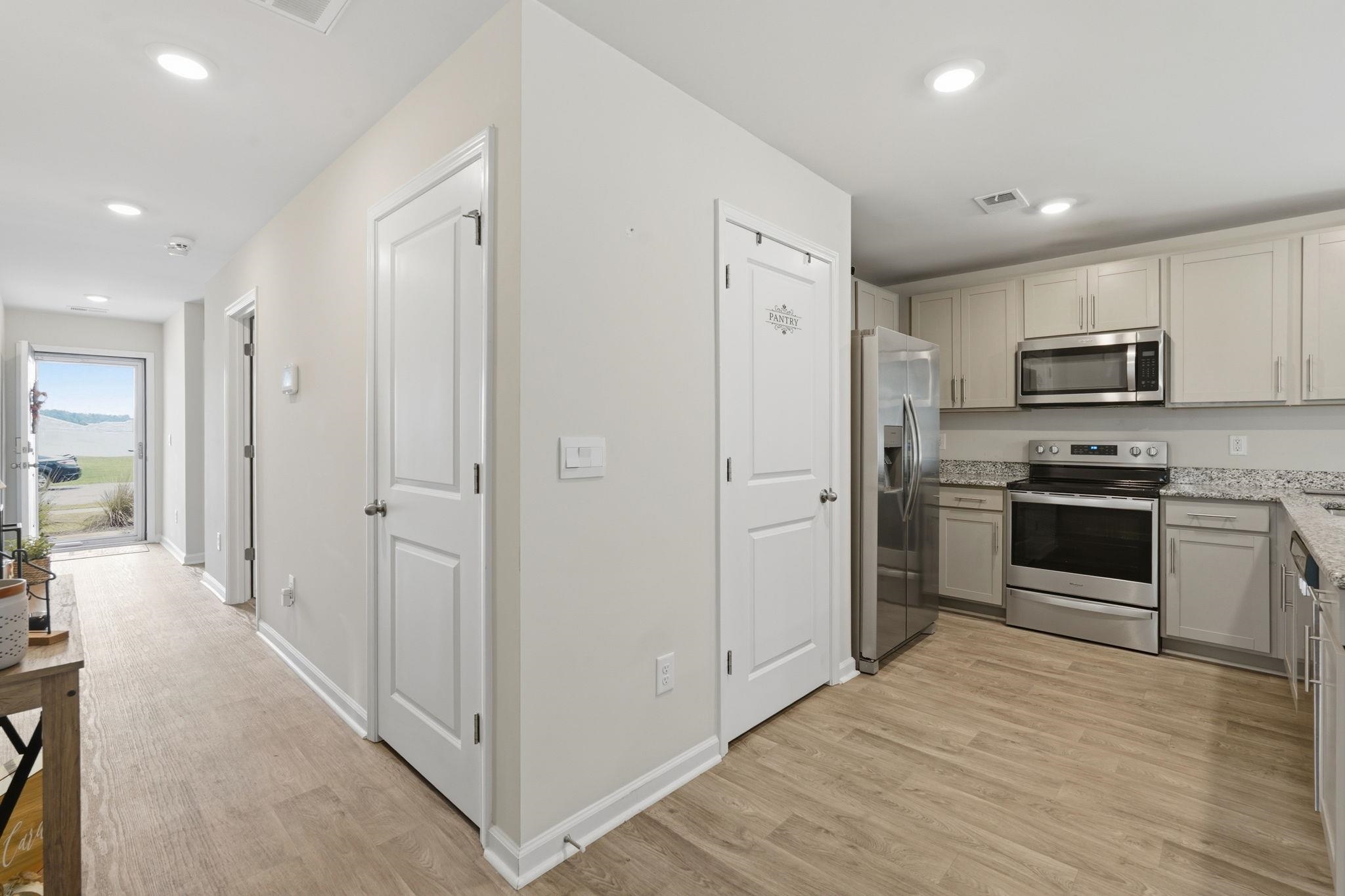 276 Country Grove Way Property Photo 12