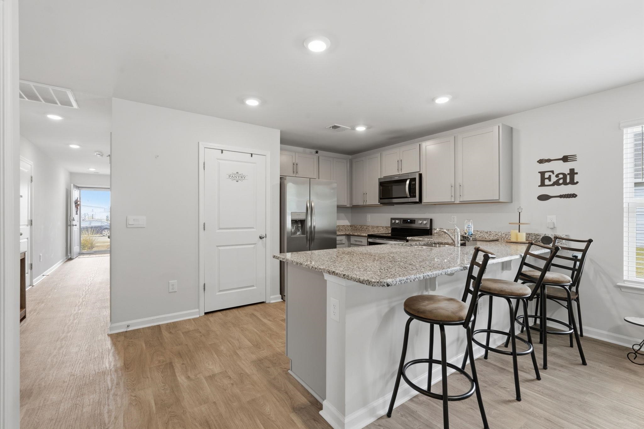 276 Country Grove Way Property Photo 18