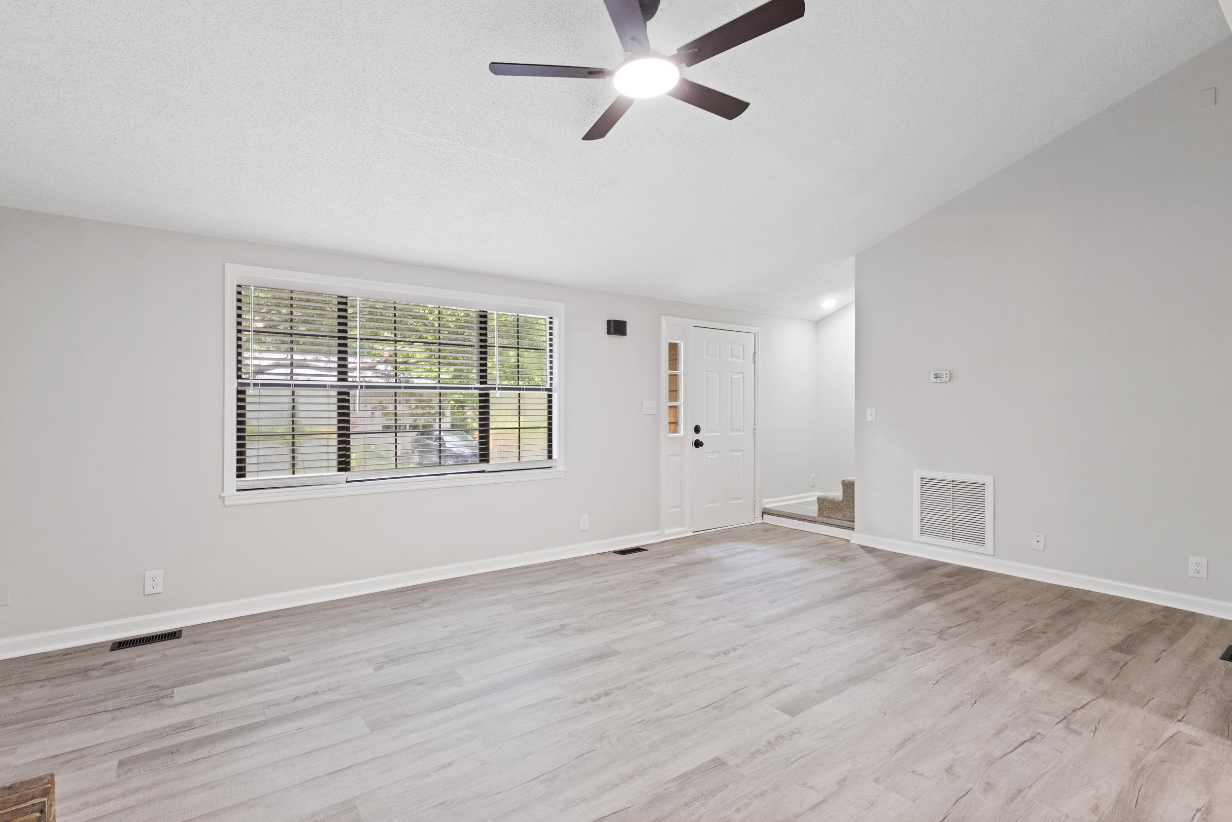 2117 Lafayette Circle Property Photo 7