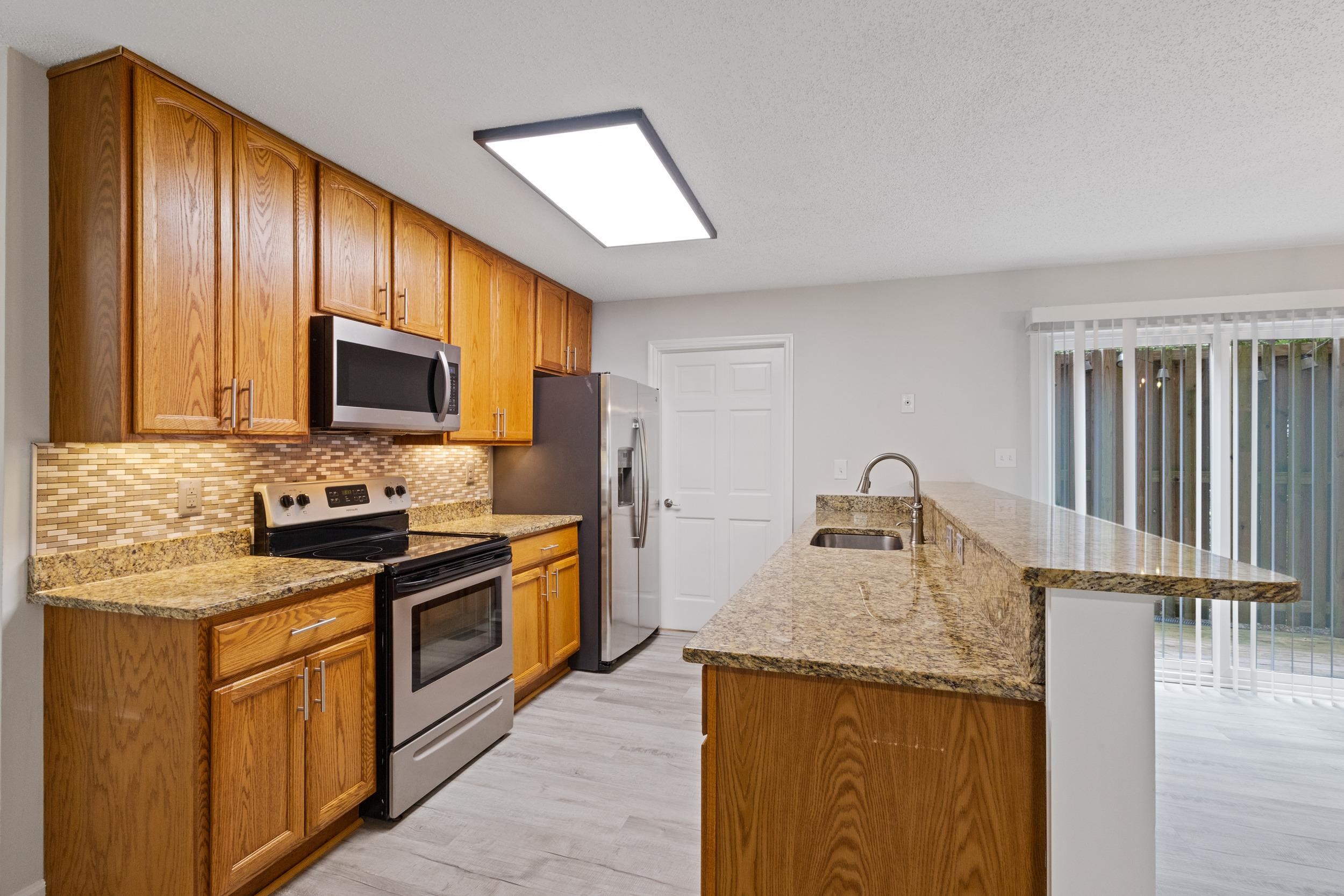 2117 Lafayette Circle Property Photo 13