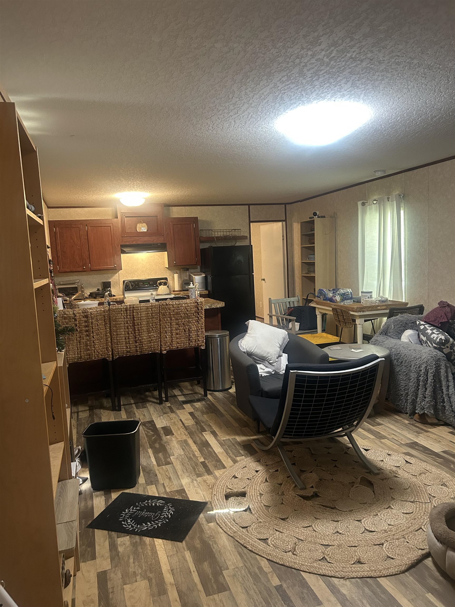 2807 Starburst Dr. Property Photo 6