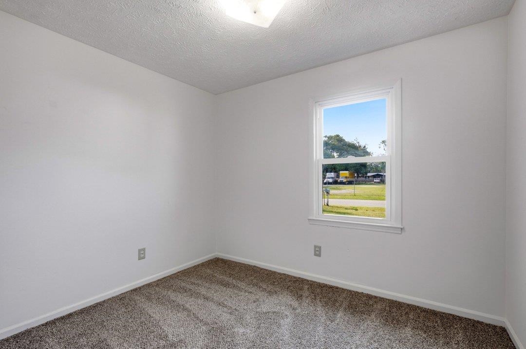 1502 Sixth Ave. Property Photo 11