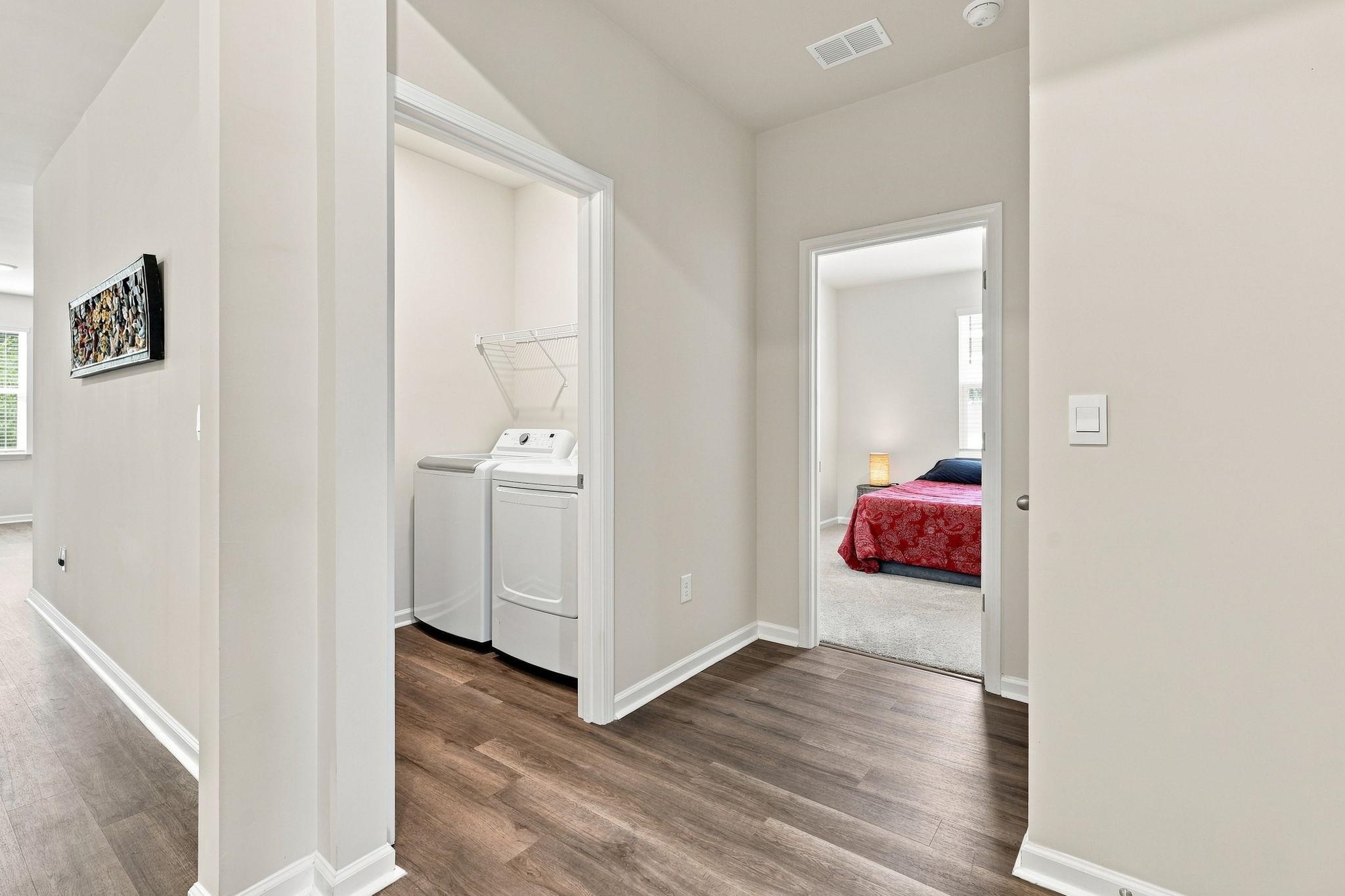 8001 Murrayfield Ct. Property Photo 13