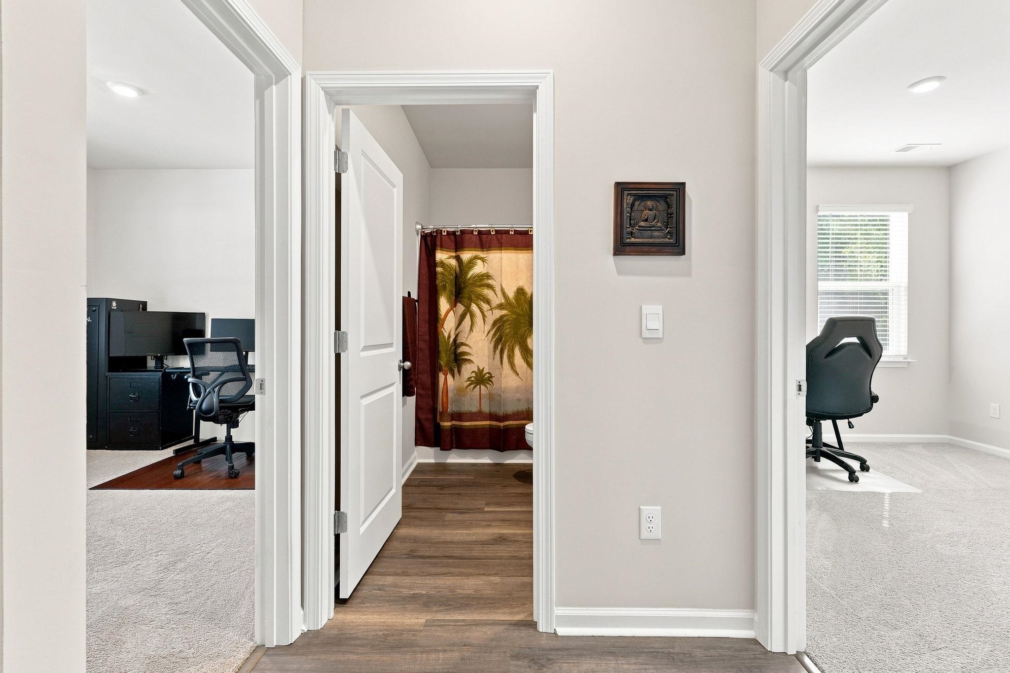 8001 Murrayfield Ct. Property Photo 14