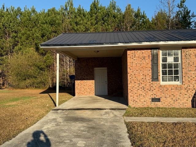 40 Sampson Dr. Property Photo 2
