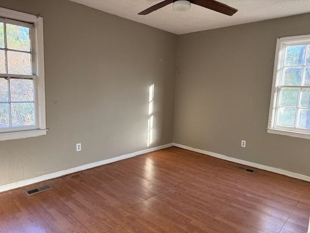 40 Sampson Dr. Property Photo 10