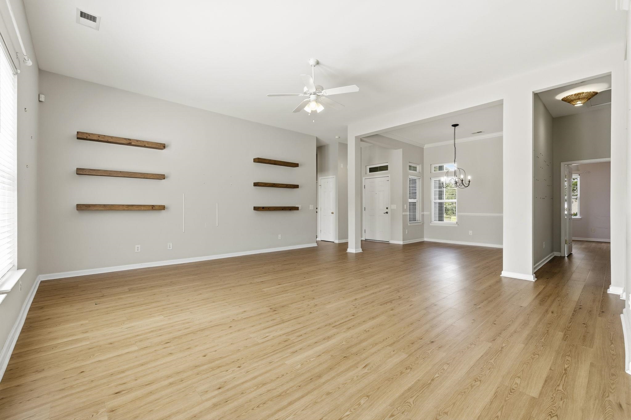 113 Haig Dr. Property Photo 5