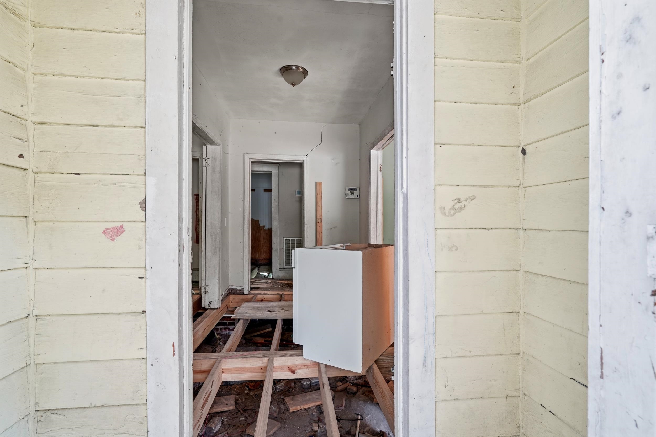 441 N Smith St. Property Photo 15