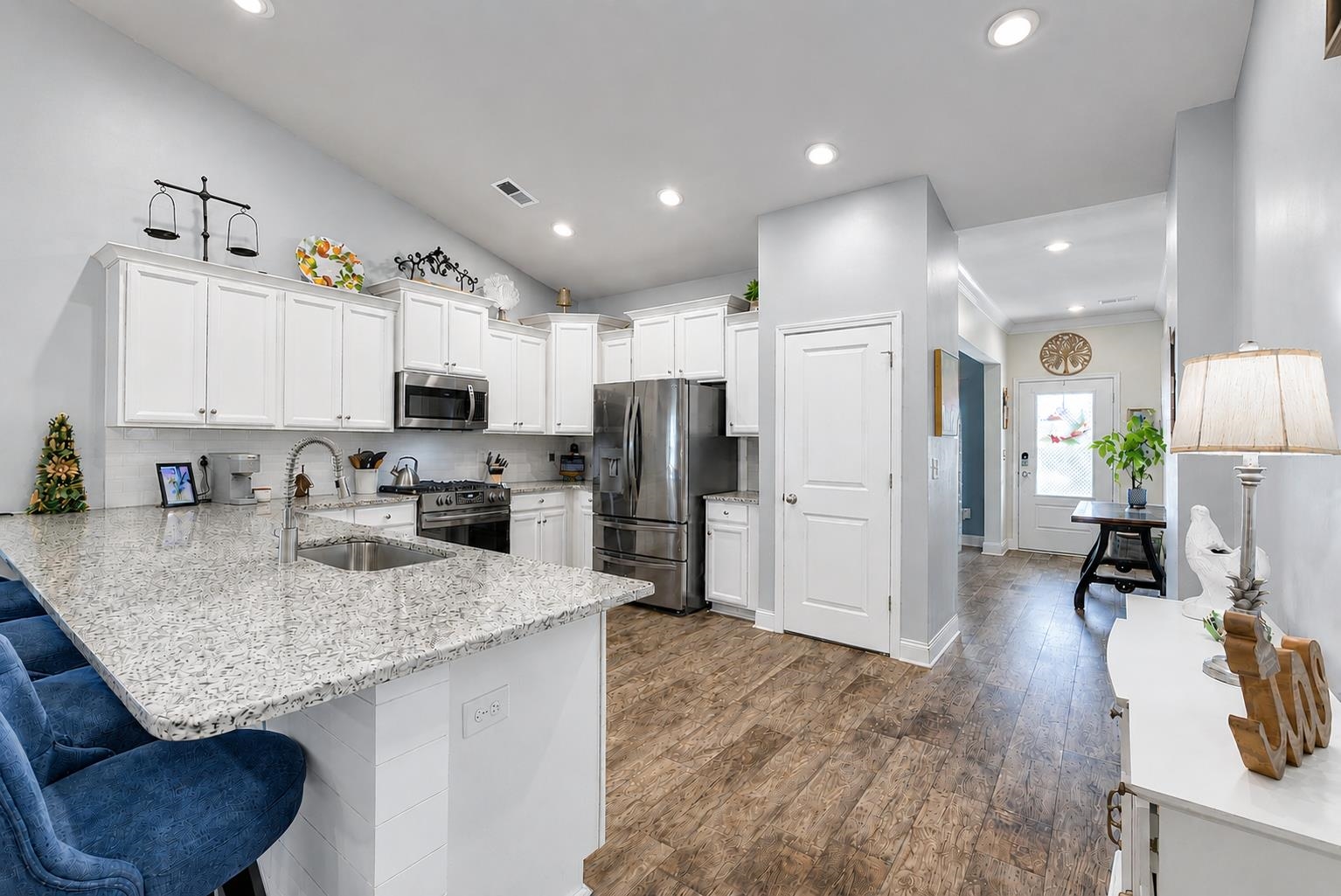 2644 Goldfinch Dr. Property Photo 11