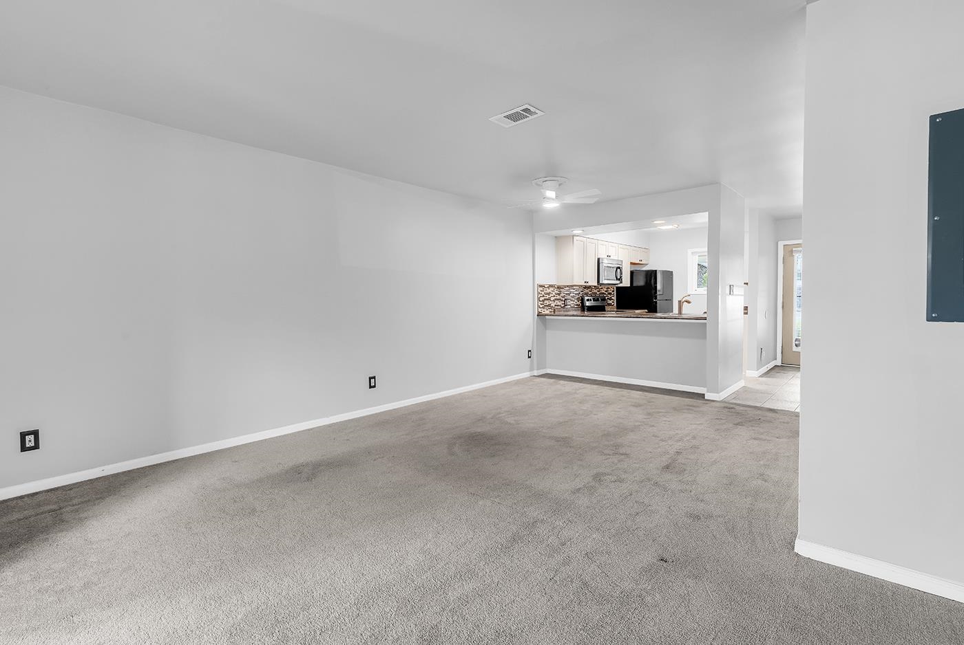 1840 Fairway Ridge Dr. Property Photo 10