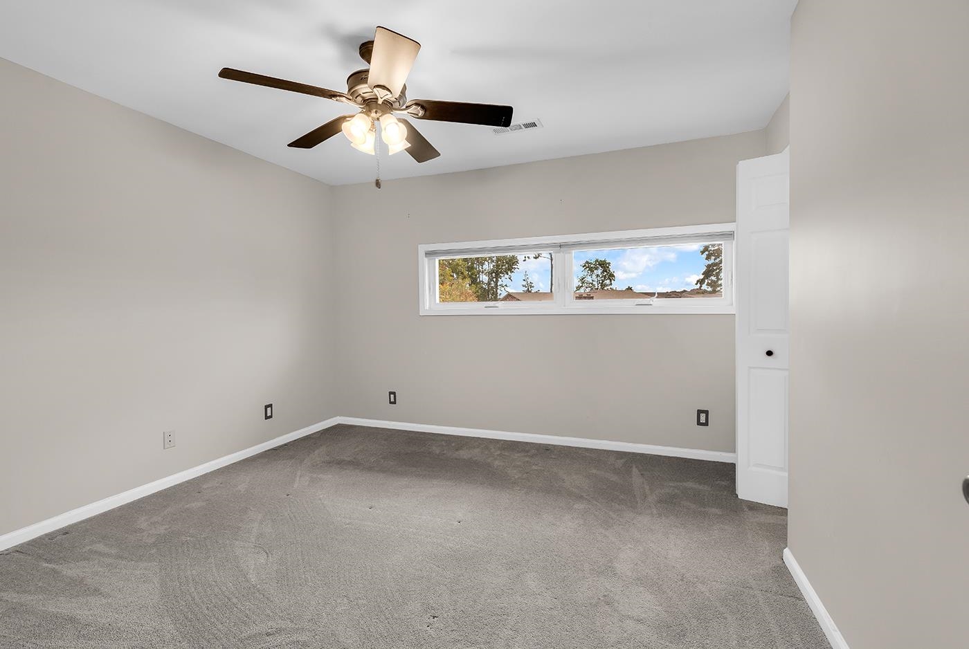 1840 Fairway Ridge Dr. Property Photo 16