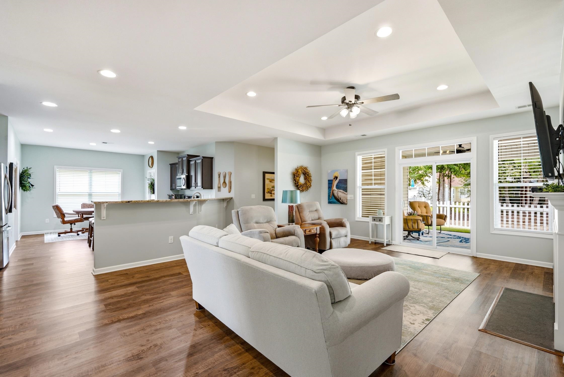 424 Freewoods Park Ct. Property Photo 6