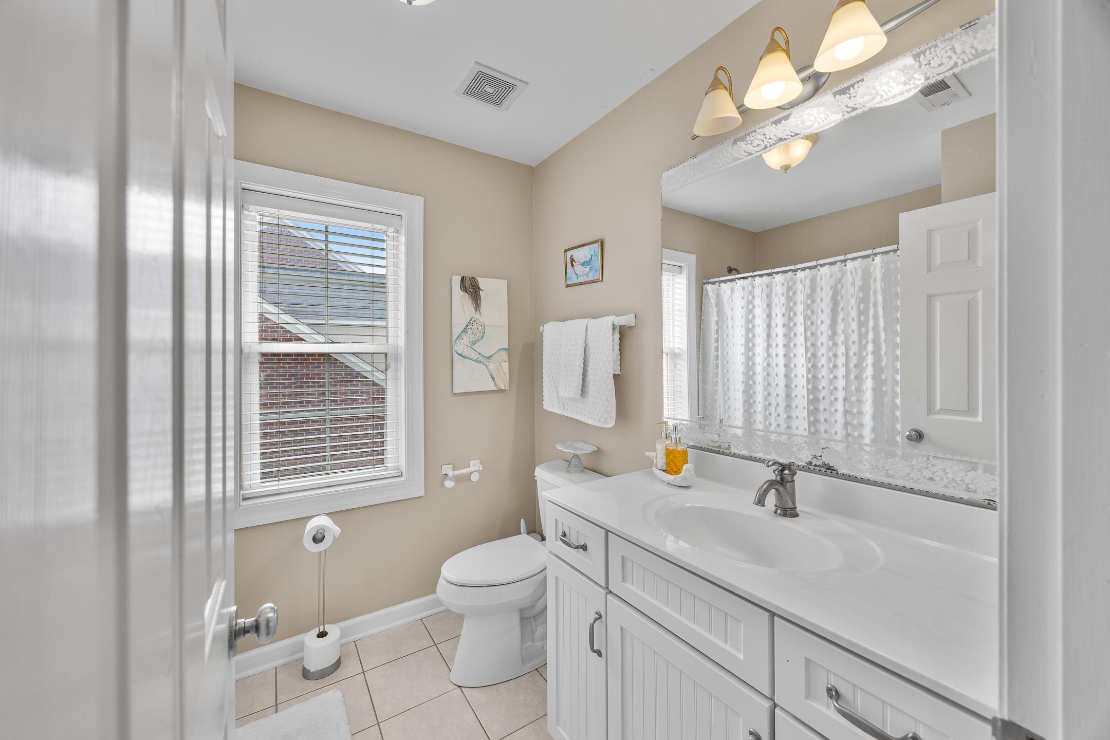 463 Springlake Dr. Property Photo 28