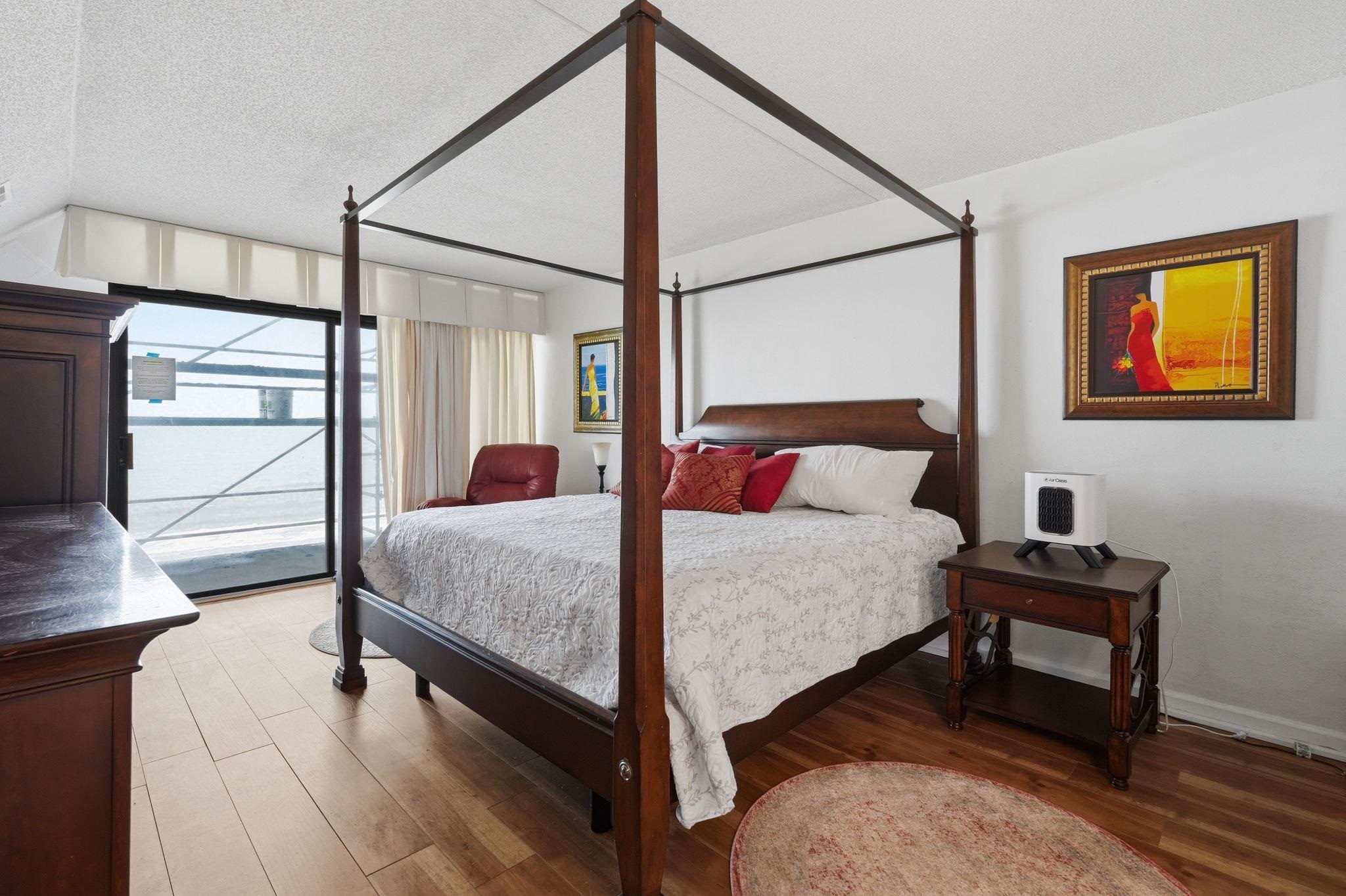 4311 S Ocean Blvd. Property Photo 16