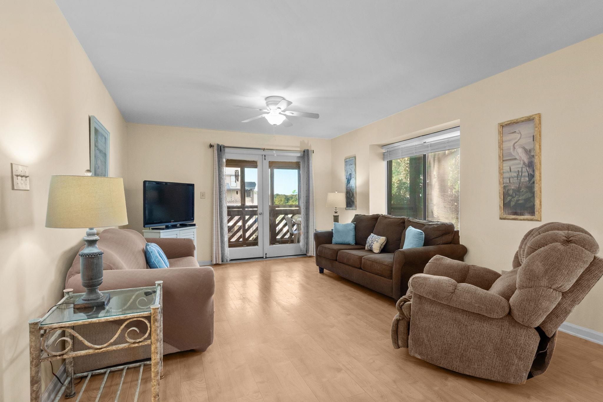 223 Maison Dr. Property Photo 6