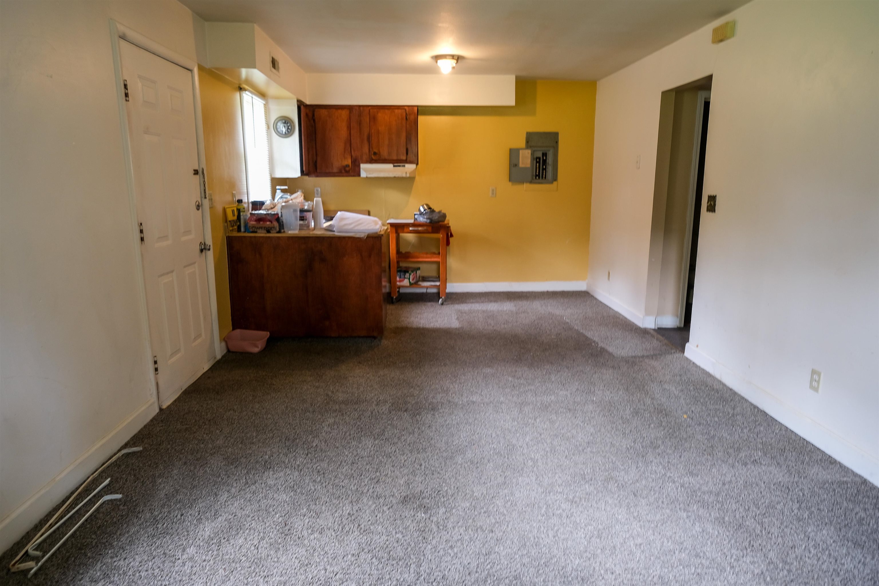 7060 Horseshoe Circle Property Photo 9