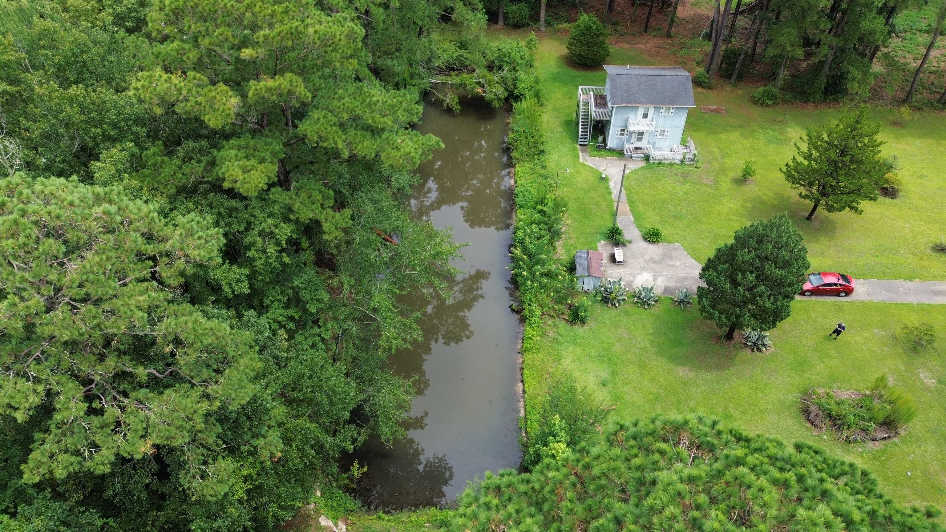 7060 Horseshoe Circle Property Photo 13