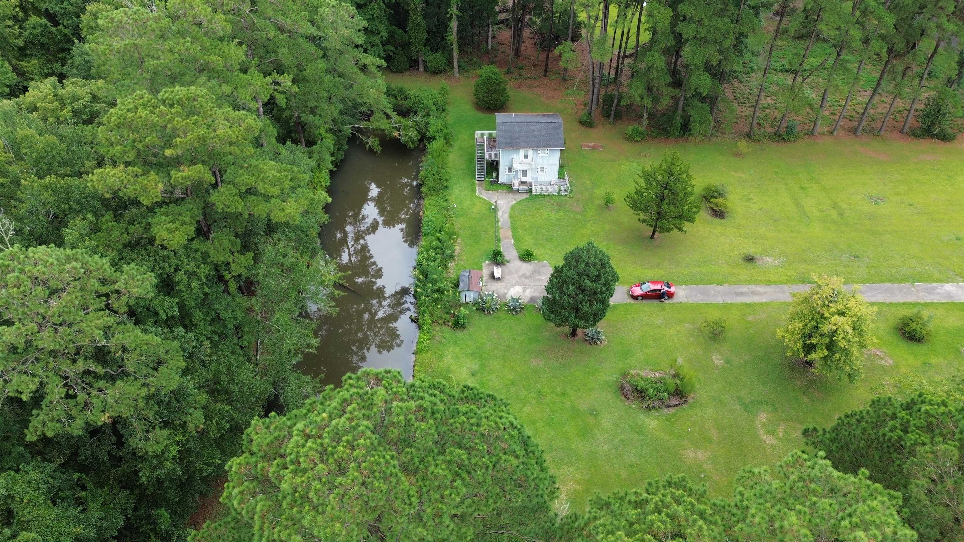 7060 Horseshoe Circle Property Photo 14