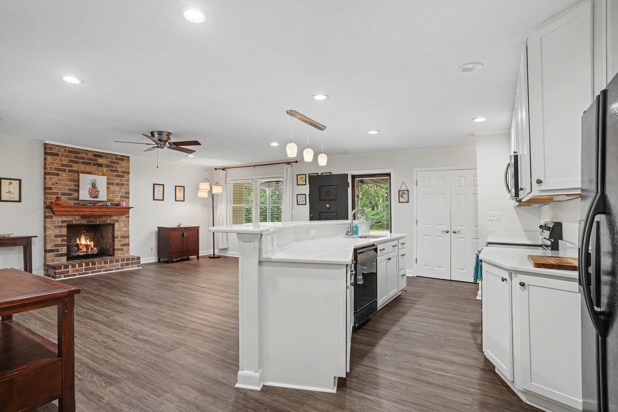 6303 Porcher Dr. Property Photo 11