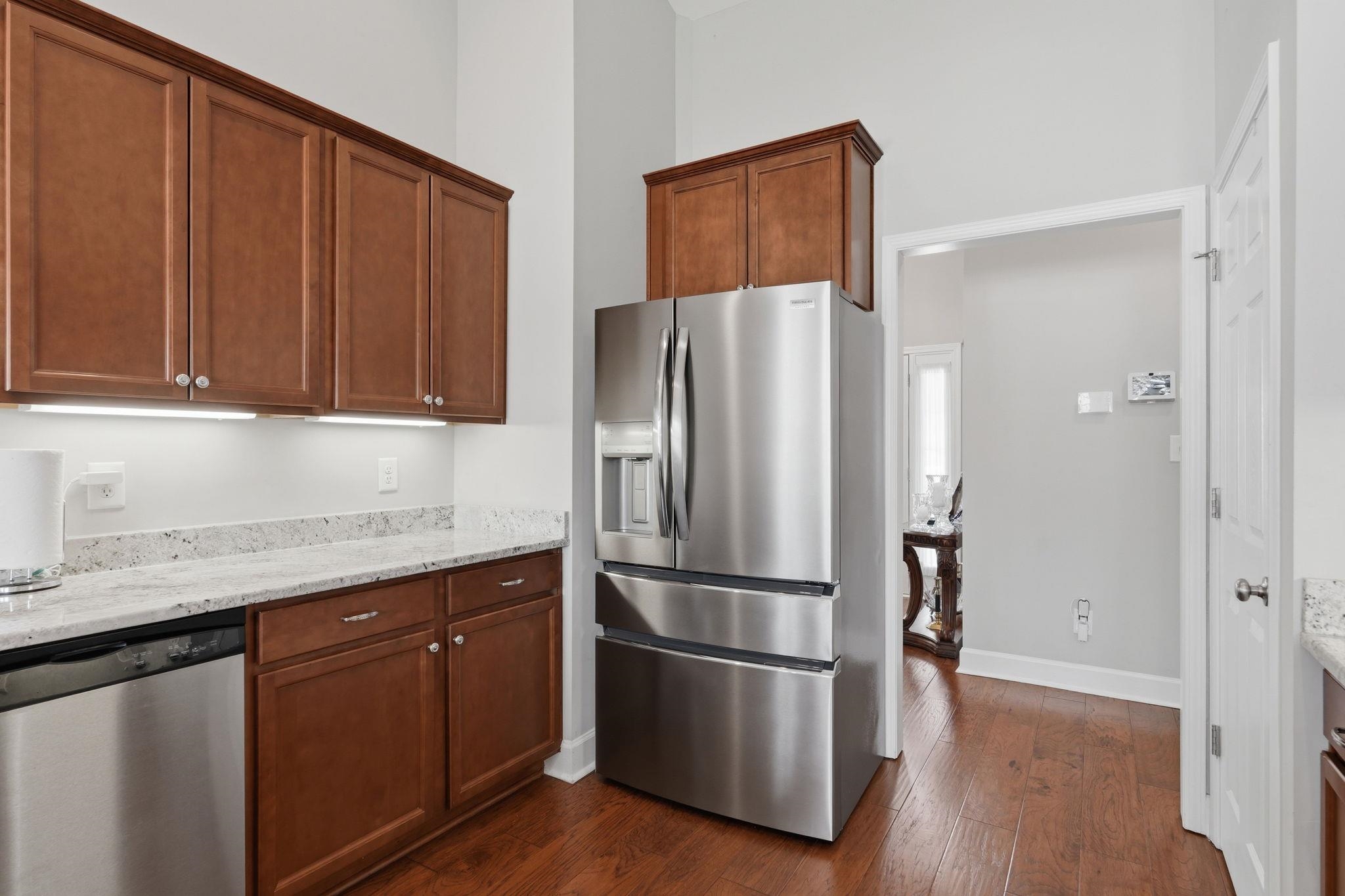 4101 Ridgewood Dr. Property Photo 19